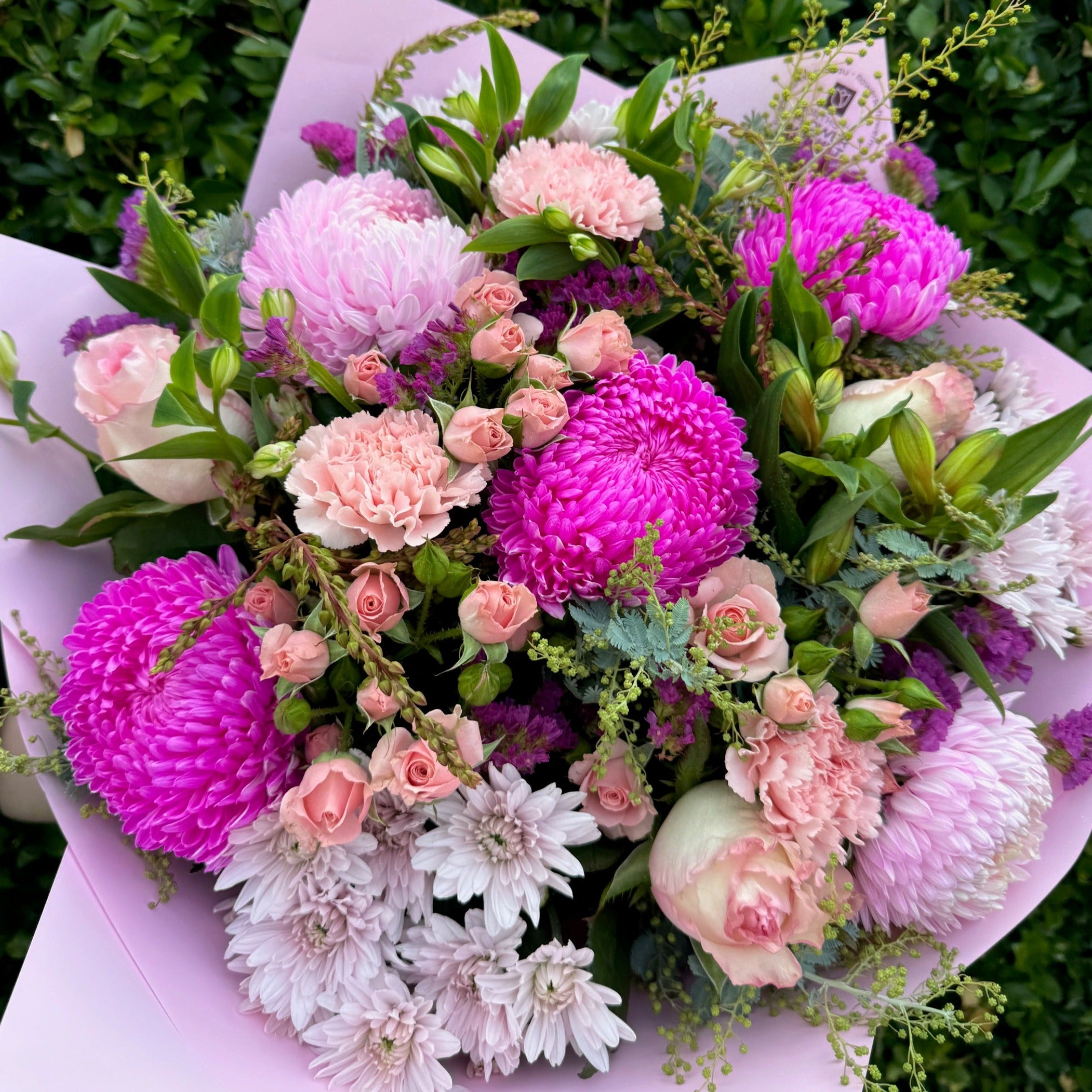Round Blush Bouquet - Elegant Floral Arrangement for Weddings, Home Decor & Special Events | Perfect Gift for Anniversaries & Birthdays