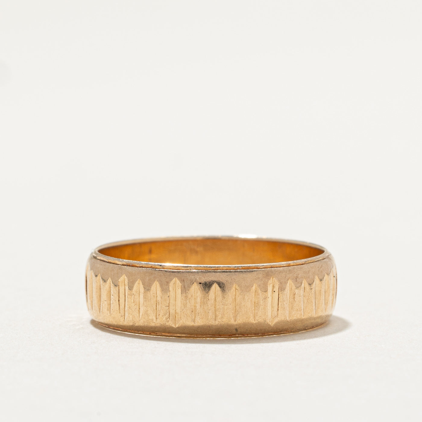 10K Yellow Gold Textured Wedding Band Ring for Women & Men | 5.8mm Wide | Size 7.75 | Perfect for Anniversaries, Engagements & Everyday Wear