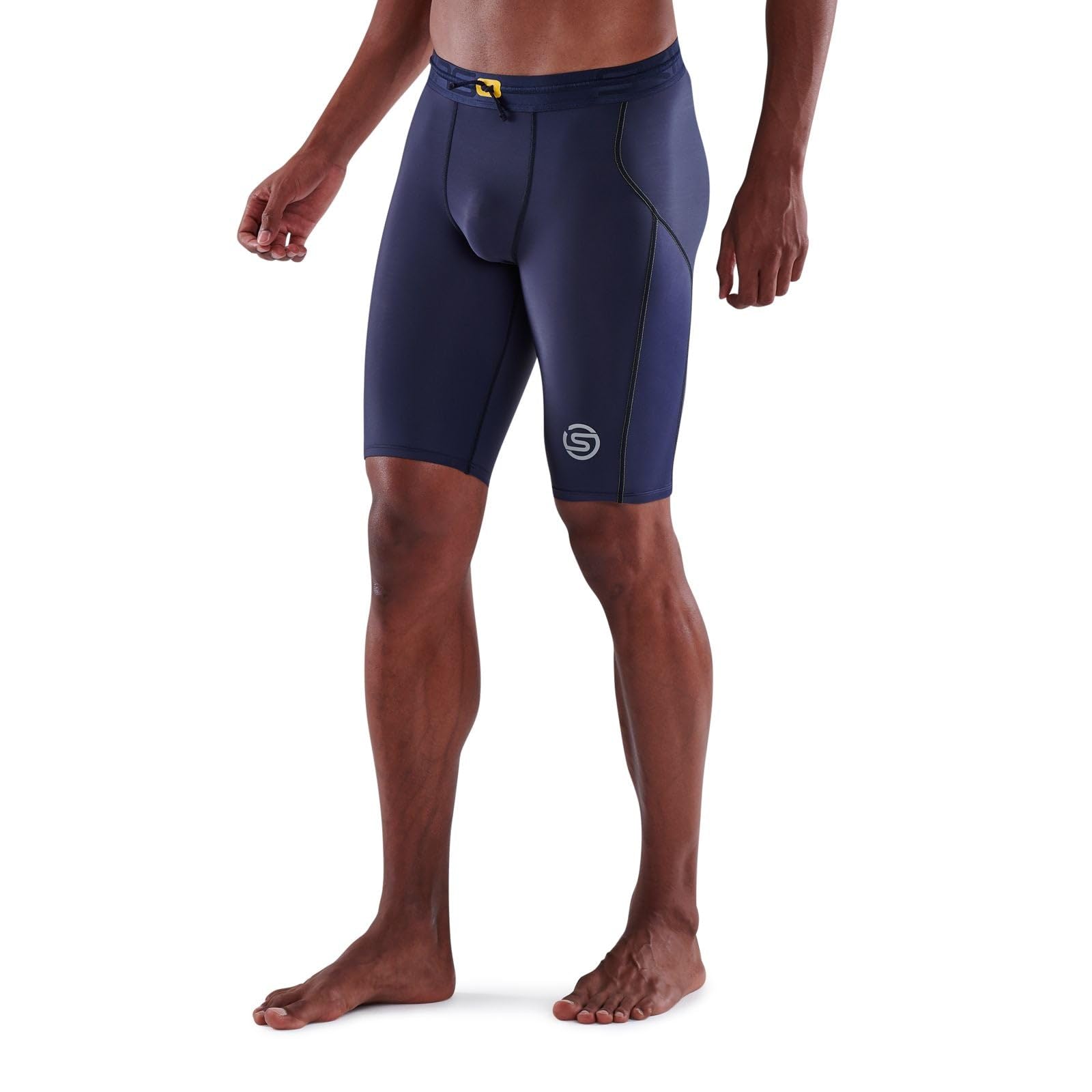 Men's Premium Compression Half Tights - Enhanced Blood Circulation, Muscle Recovery for Rugby, Running & Gym Workouts - Ideal for Athletes & Fitness Enthusiasts