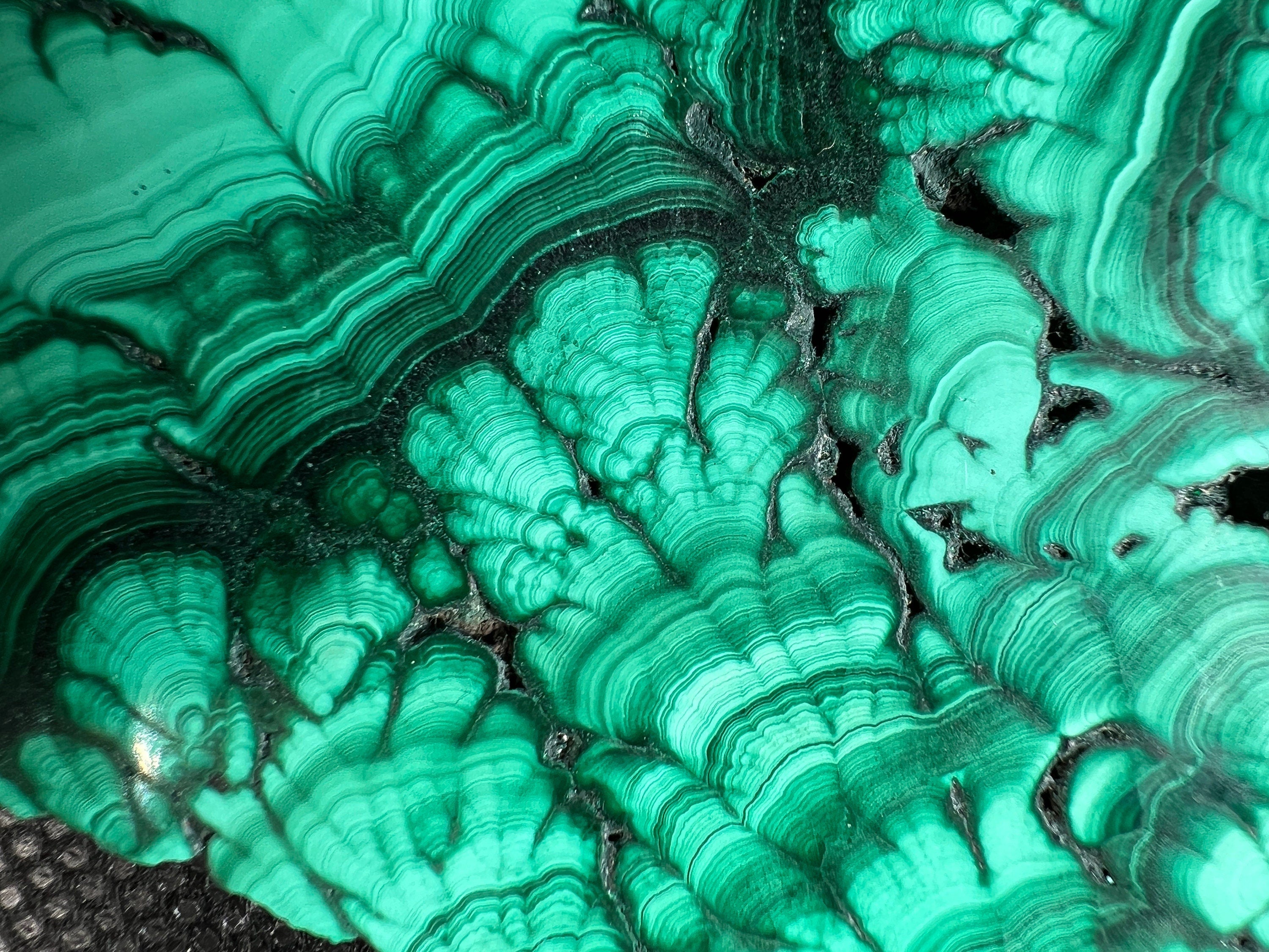 Premium Green Malachite Crystal Slab - Natural Stone for Jewelry Making, Healing Crystals, Unique Gifts & Home Decor (50414) | Perfect for Meditation Spaces, Crystal Collections & Spiritual Healing