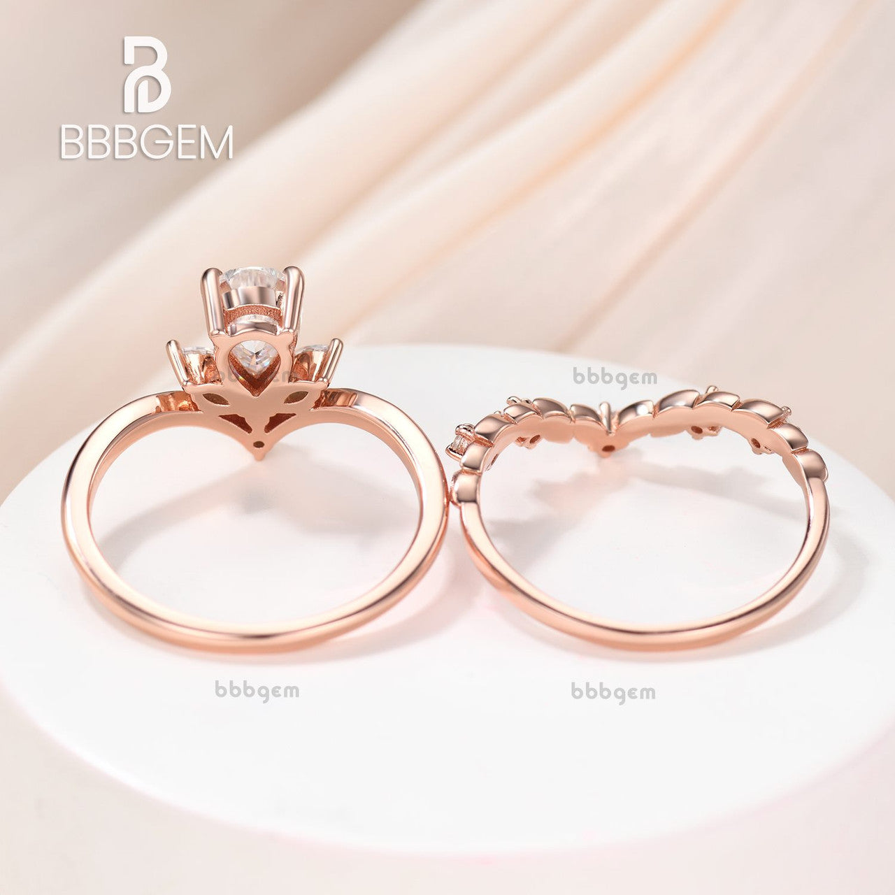 Pear & Marquise Floral Moissanite Engagement Ring Set with V-Shaped Leafy Wedding Band – Elegant Bridal Jewelry for Proposals, Anniversaries & Special Occasions