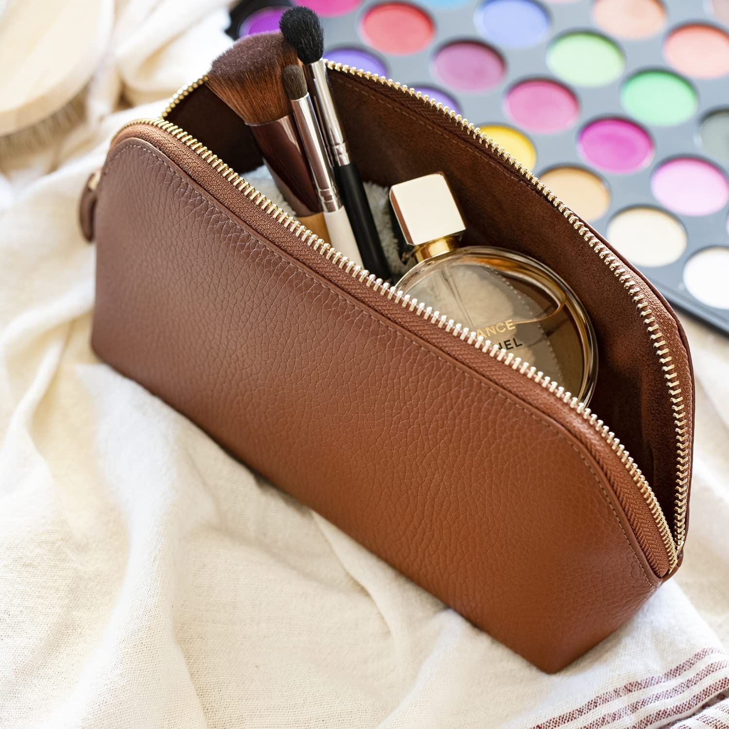 Genuine Leather Makeup Bag for Women - Waterproof Cosmetic Pouch & Travel Toiletry Organizer, Luxury Clutch for Makeup Brushes, Jewelry & Essentials | Perfect for Travel, Gym, Daily Use & Gift
