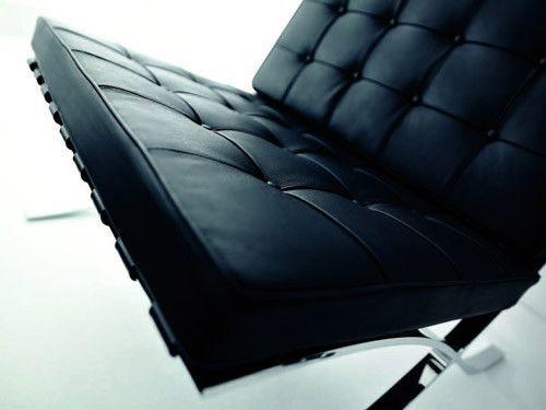 Mies van der Rohe Barcelona Pavilion Chair - Modernist Lounge Chair for Living Room, Office & Luxury Spaces - Mid-Century Inspired Design with Chrome Frame & Leather Upholstery