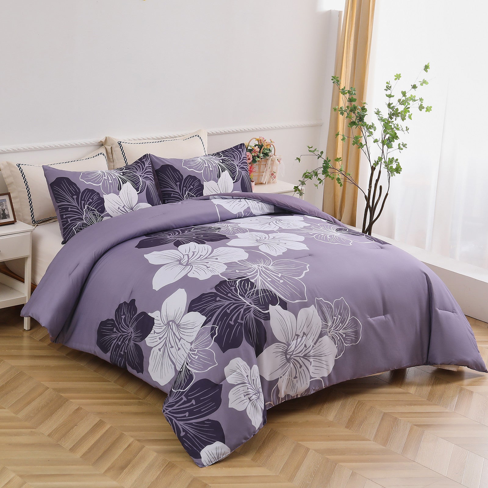 King Size Comforter Set - Dark Purple Floral 3-Piece Bedding Set | Ultra Soft Microfiber All-Season Duvet Cover | Perfect for Master Bedroom, Guest Room & Dorm Decor