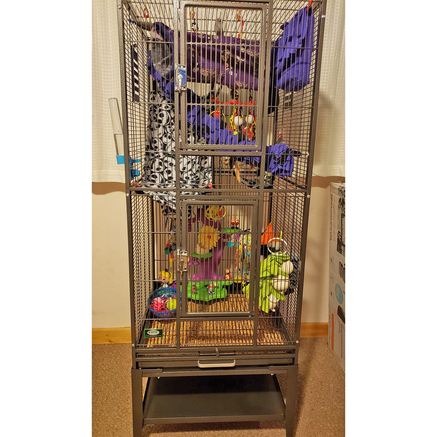 Premium Madagascar Bird Cage - Large Wrought Iron Aviary for Parrots, Finches & Canaries | Indoor & Outdoor Use for Home, Garden or Pet Store Display