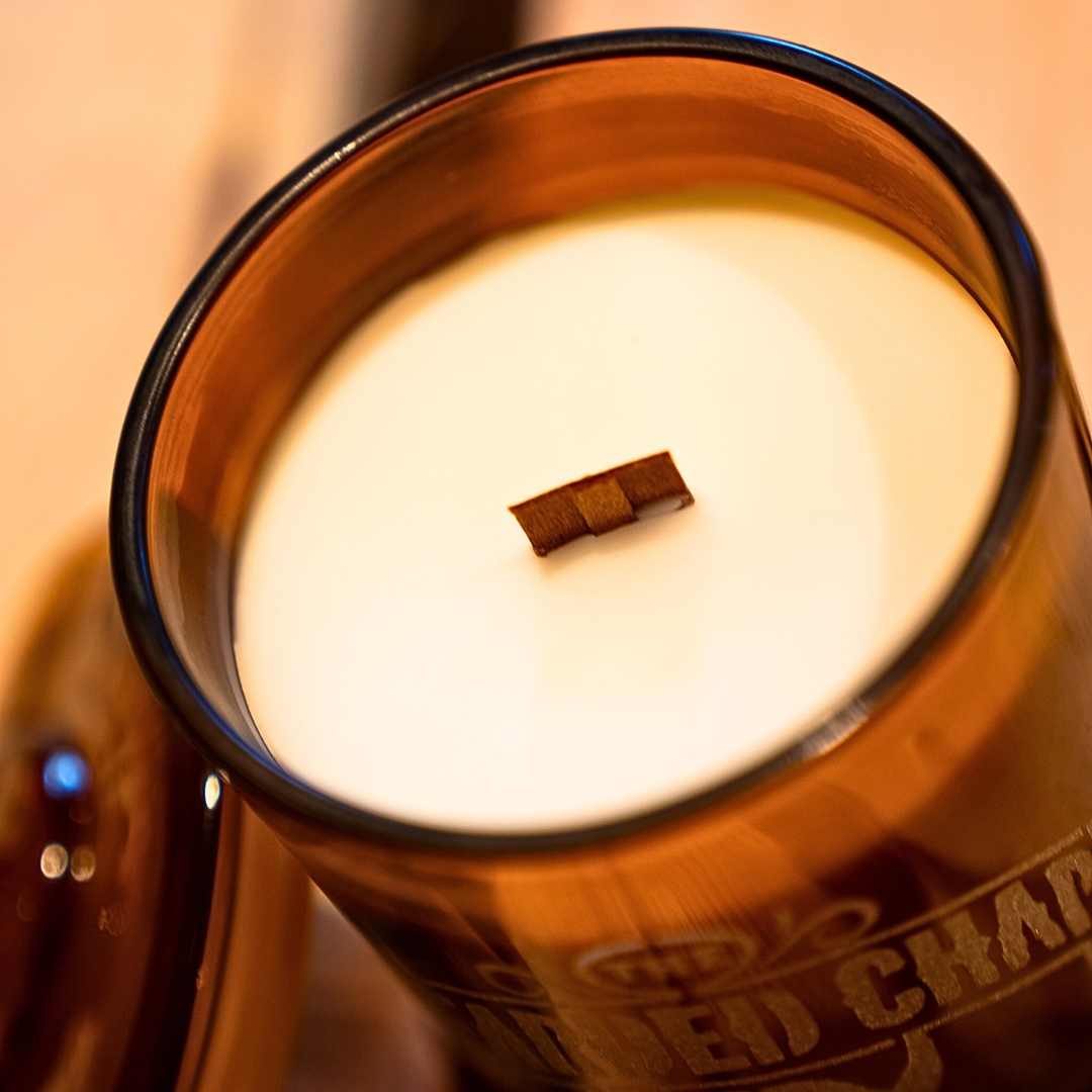 Premium Limited Edition Tobacco & Vanilla Scented Candle 550g - Handmade Soy Wax for Home, Office & Romantic Ambiance