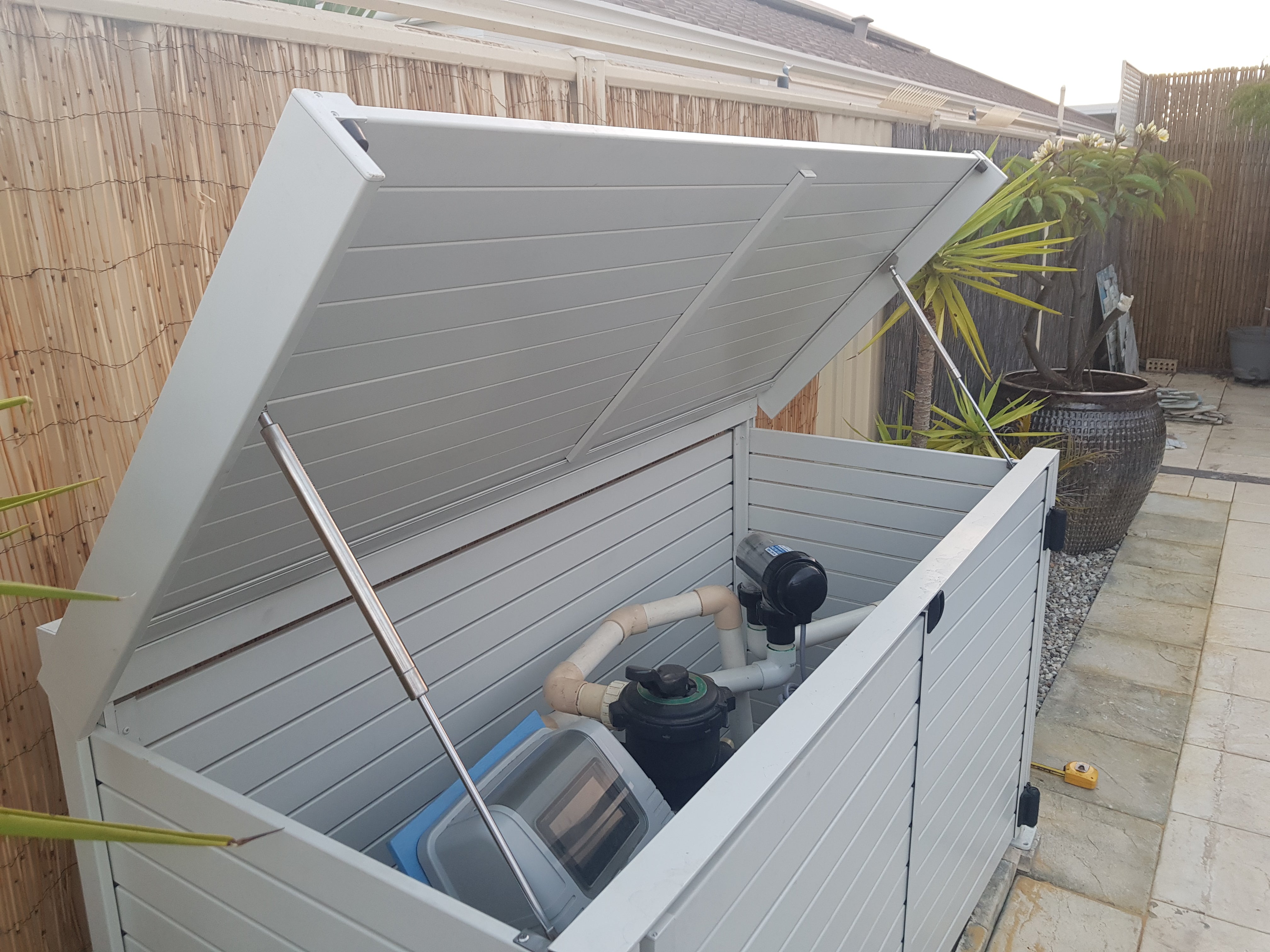 Durable Aluminum Pool Pump Storage Cover with Adjustable Slats - Waterproof & Weather-Resistant for Outdoor Equipment Protection - Available in Multiple Sizes & Colors (Perfect for Pool Accessories, Garden Tools & Backyard Storage)