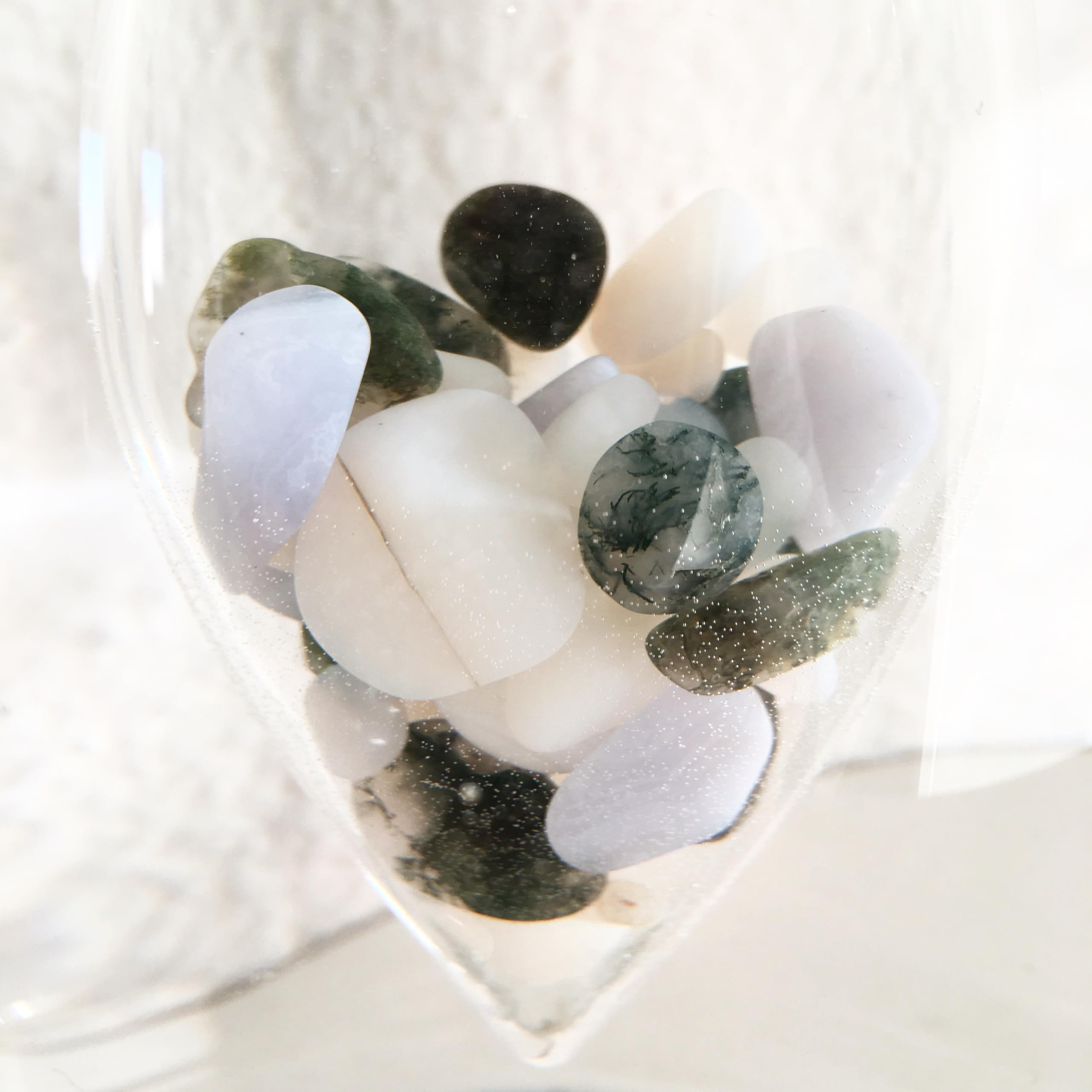 VitaJuwel Gemstone Water Bottle with Chalcedony, Moss Agate & Milk Opal - Promote Tranquility, Balance & Inner Peace | Perfect for Meditation, Yoga & Stress Relief at Home or Office