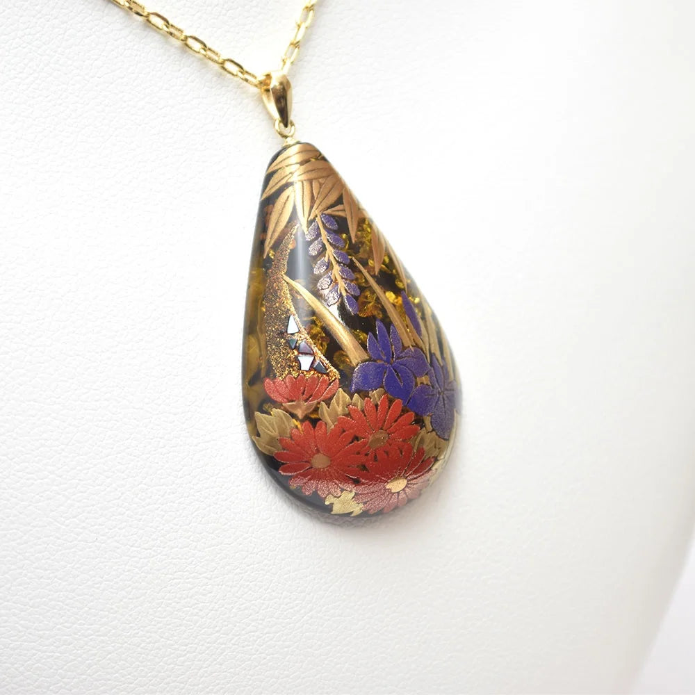 Exquisite Maki-e Urushi Lacquer Pendant Necklace with Amber & Floral Design - Handcrafted Traditional Japanese Jewelry for Women, Gift for Special Occasions, Wedding, Anniversary & Formal Events