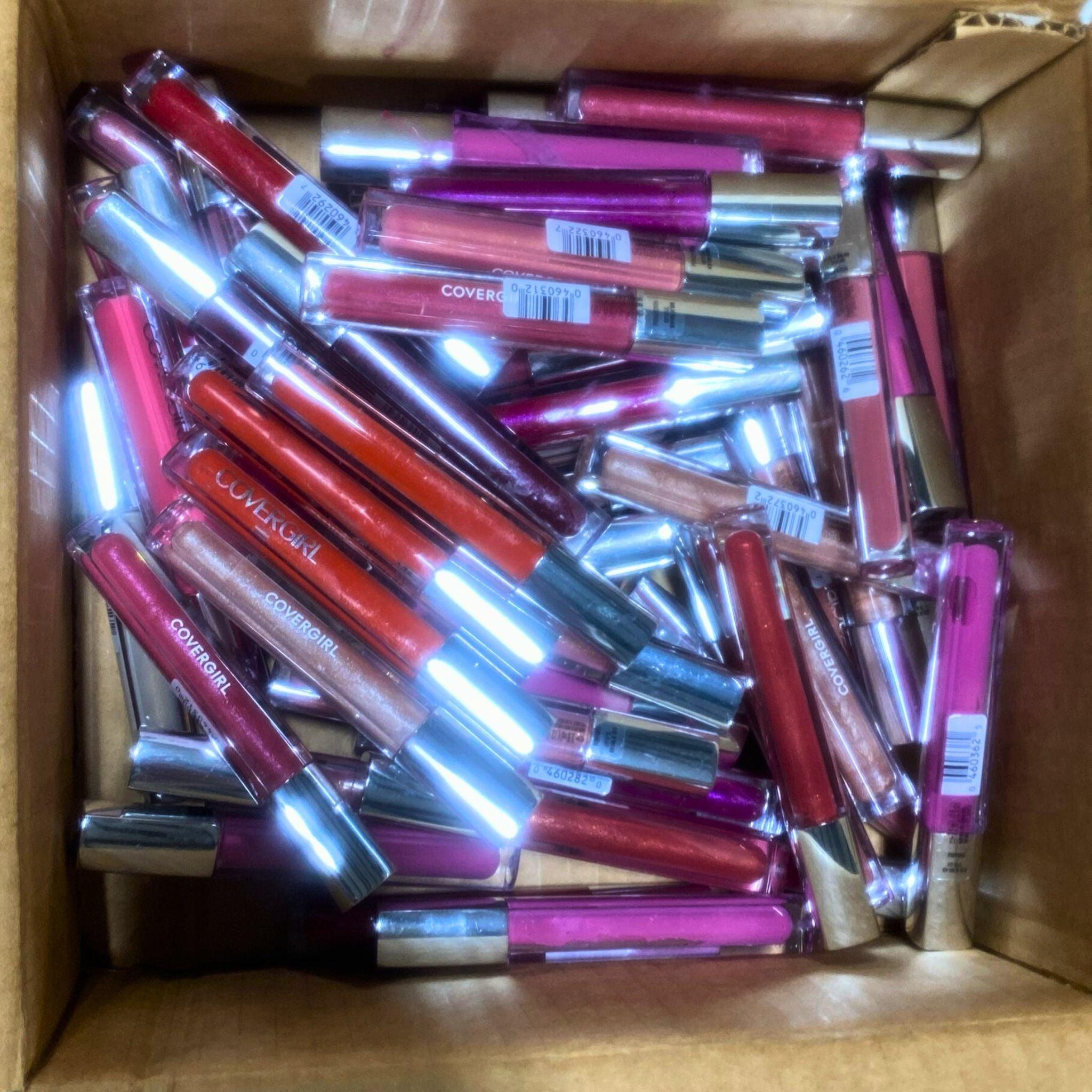 Covergirl Colorlicious Lipstick - Assorted Colors (12OZ, 50 Pcs Lot) - Long Lasting Moisturizing Lipstick for Daily Wear & Special Occasions
