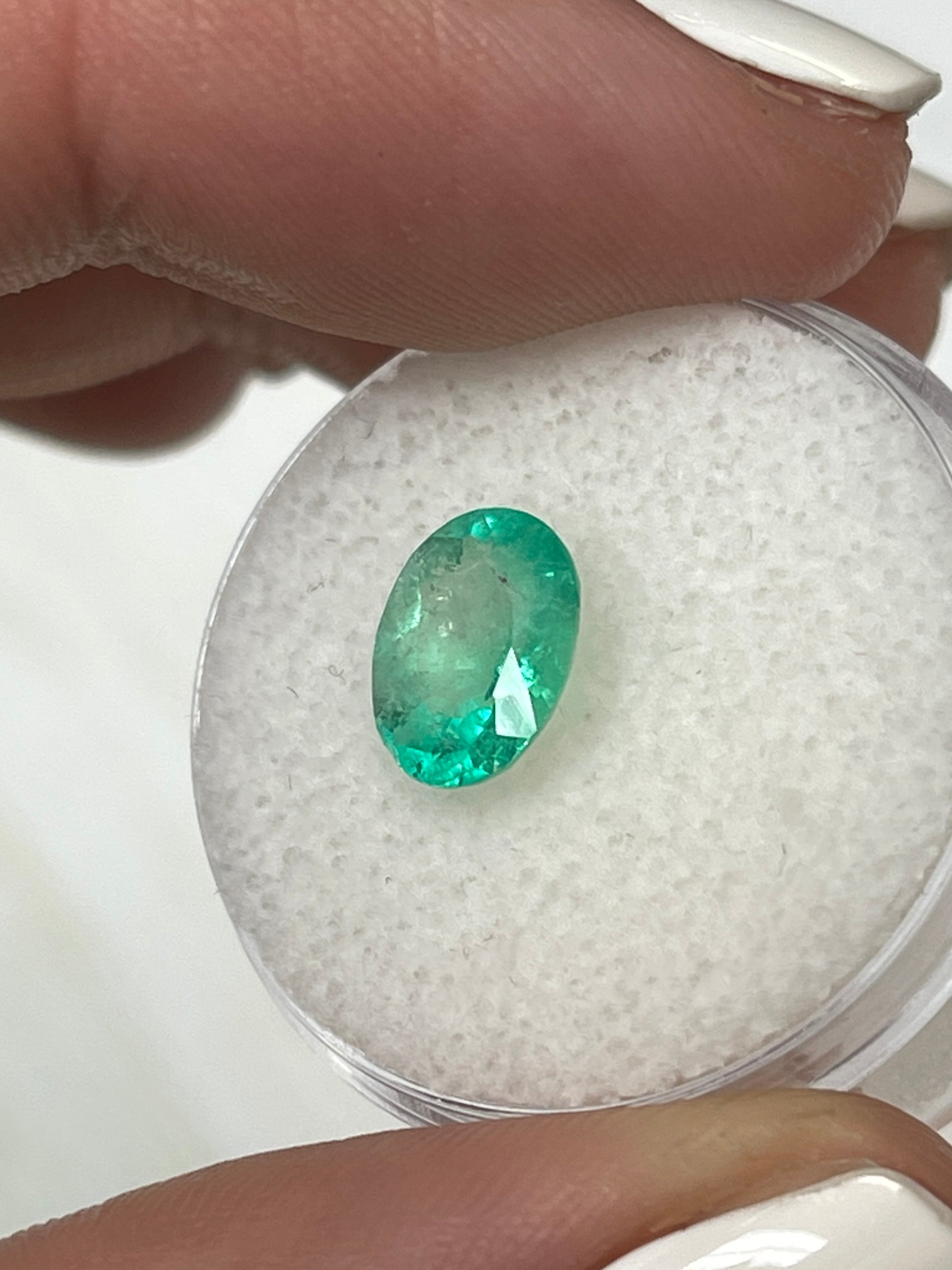 1.77 Carat Medium Light Green Natural Loose Colombian Emerald Oval Cut Gemstone for Jewelry Making, Engagement Rings & Fine Collections - Premium Quality Loose Emerald for DIY Crafting, Gifts & Luxury Accessories