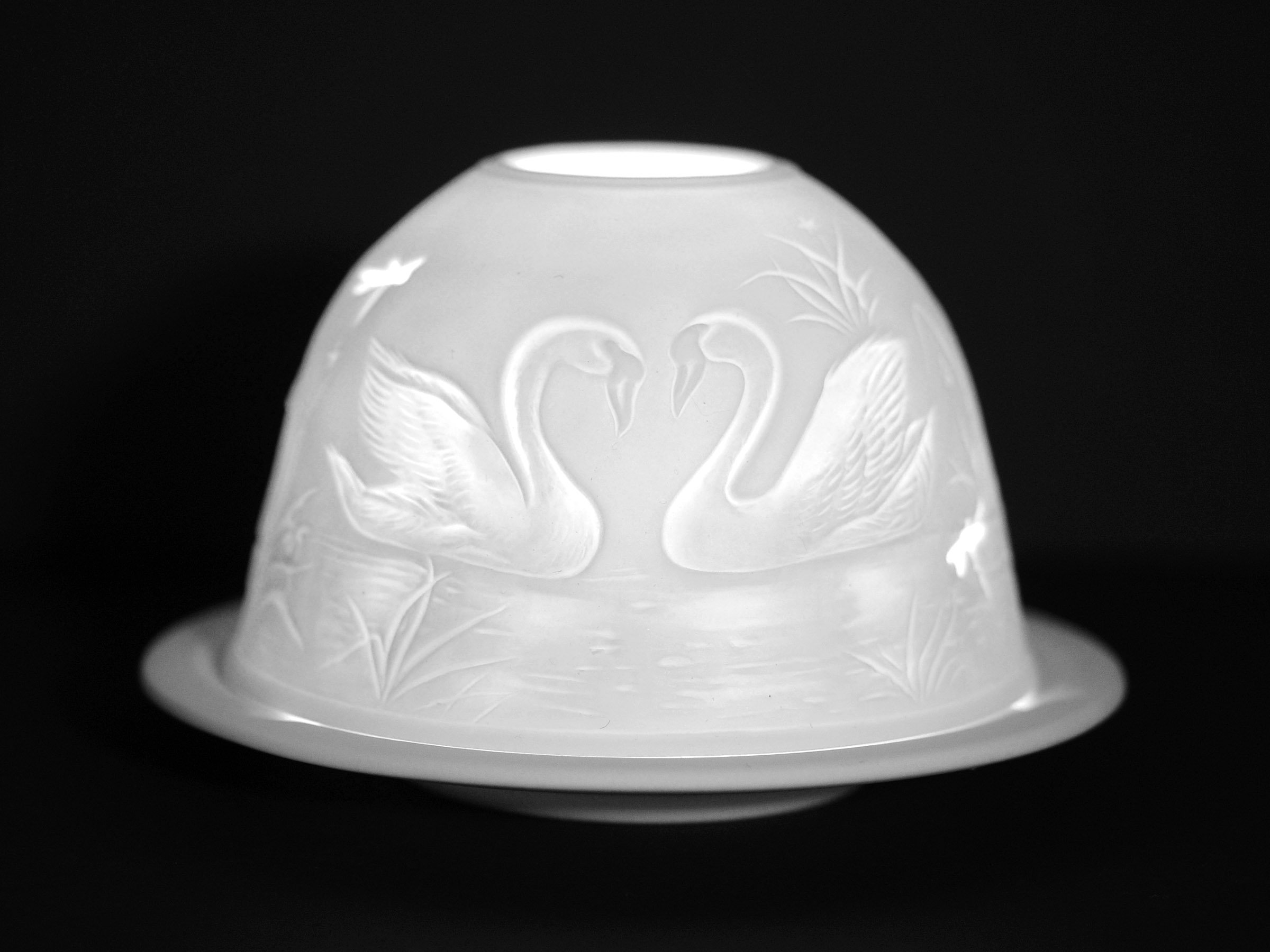 Elegant Swan Design Porcelain Dome Lights - Perfect for Bedroom, Living Room & Dining Room Lighting