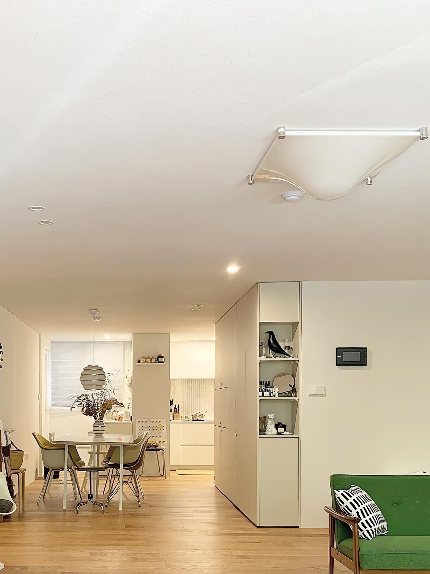 Bolla Modern Ceiling Light Fixture - Energy Efficient LED Lighting for Living Room, Bedroom, Kitchen | Dimmable & Easy Installation Home Decor