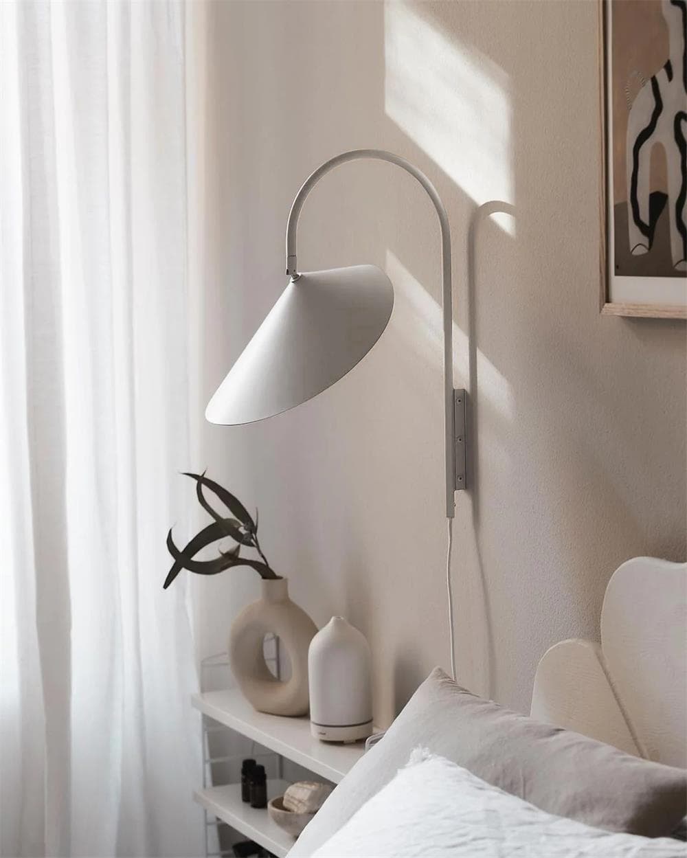 Alocasia Swivel Wall Light - Adjustable Modern LED Sconce for Bedroom, Living Room & Hallway - Perfect for Ambient Lighting and Home Decor