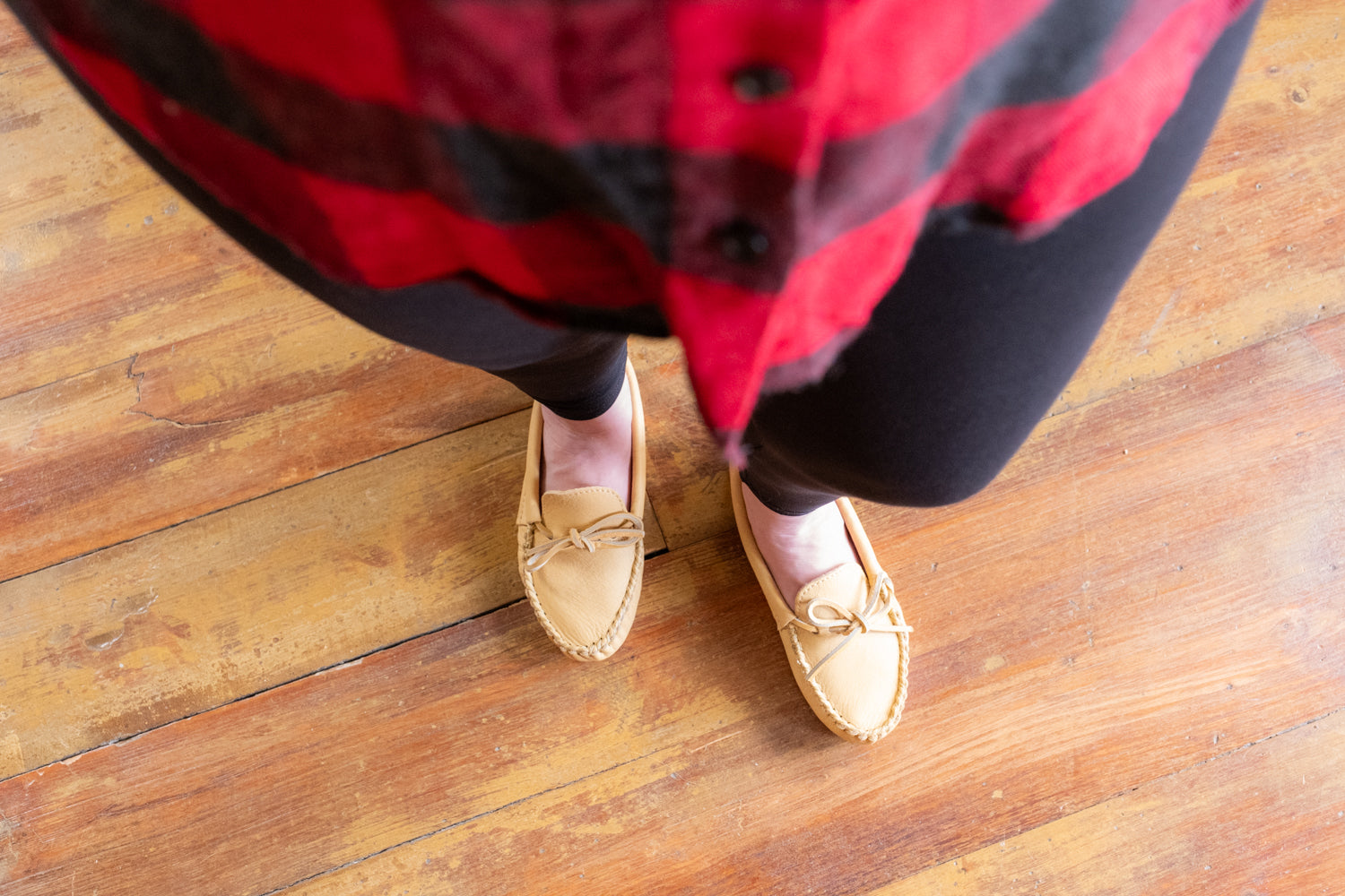 Women's Soft Moosehide Leather Moccasins - Comfortable Handmade Slip-On Shoes for Indoor/Outdoor Wear - Perfect for Home, Office & Casual Outings
