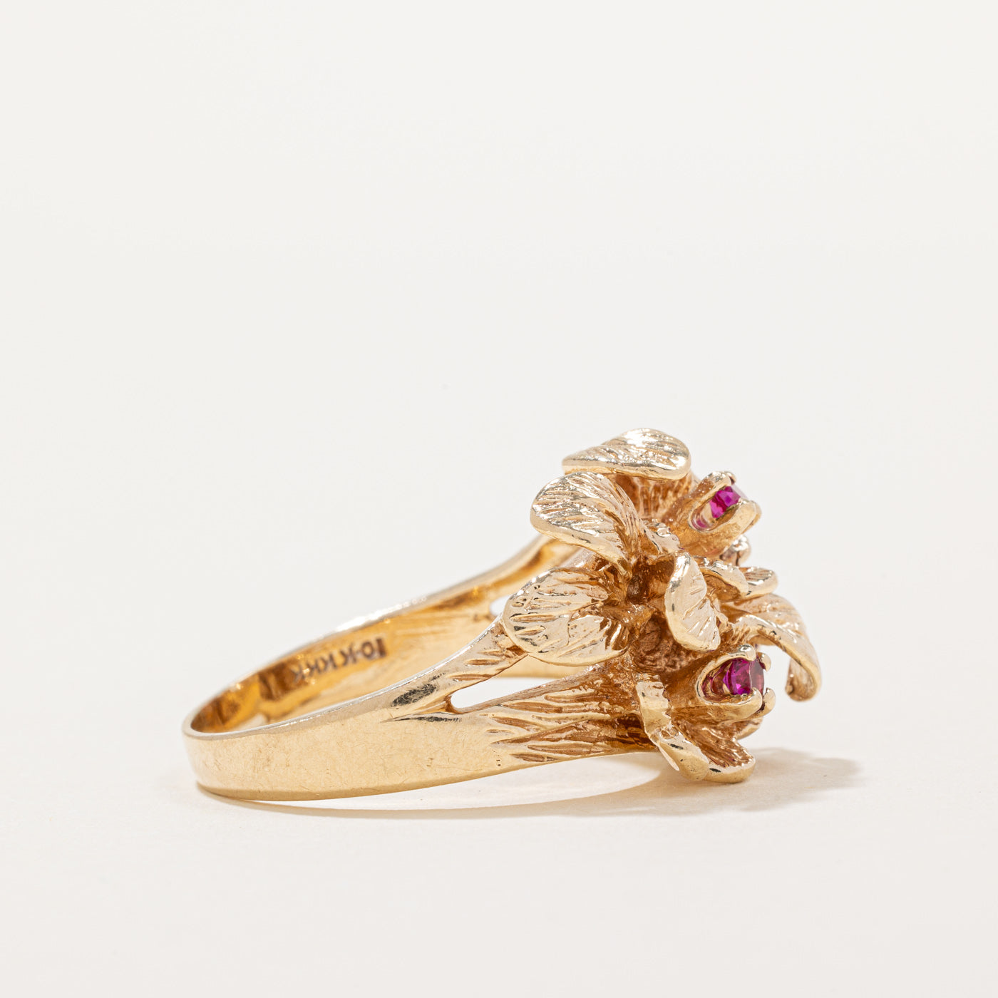 Synthetic Ruby Flower Ring for Women - 0.34 Carat Total Weight (CTW) - Size 9 - Elegant Floral Jewelry for Wedding, Anniversary & Special Occasions