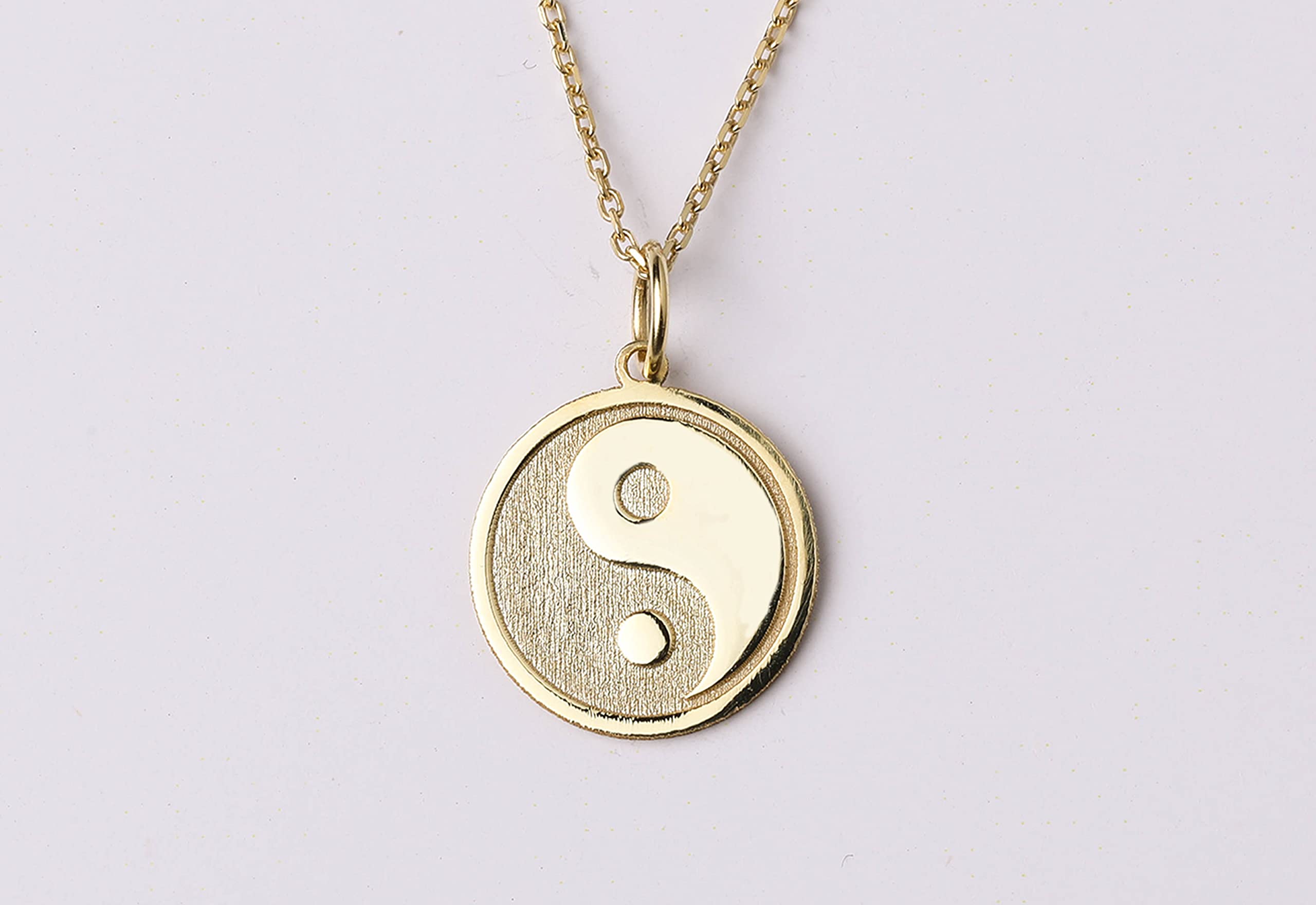 14K Gold Yin Yang Necklace - Personalized Tai Chi Pendant, Zen Symbol Jewelry for Meditation & Spiritual Balance | Perfect for Yoga, Mindfulness & Gift Giving