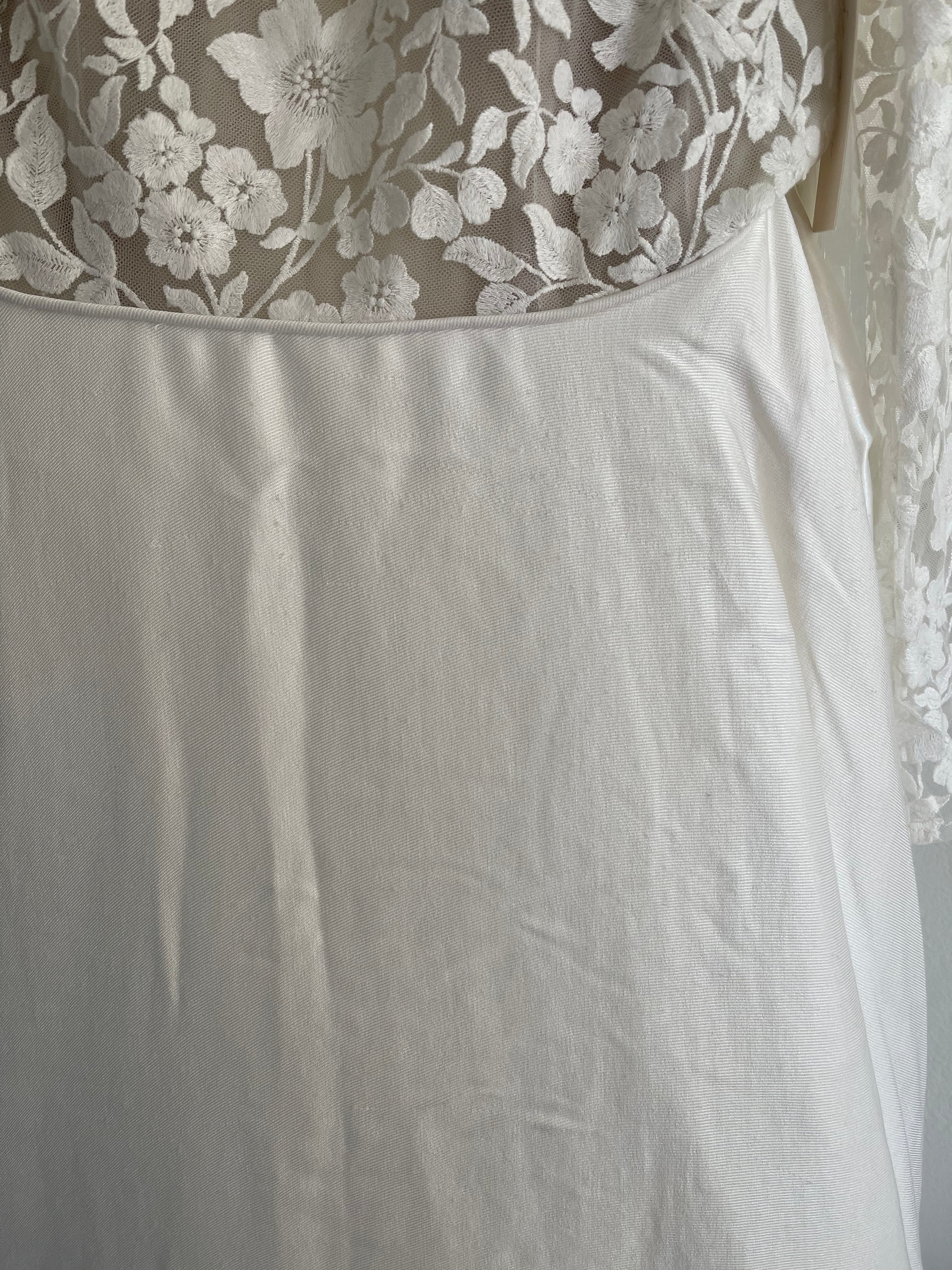 Jenny Yoo Bradley Gown - Elegant Wedding Dress for Brides | Perfect for Beach, Garden & Formal Weddings