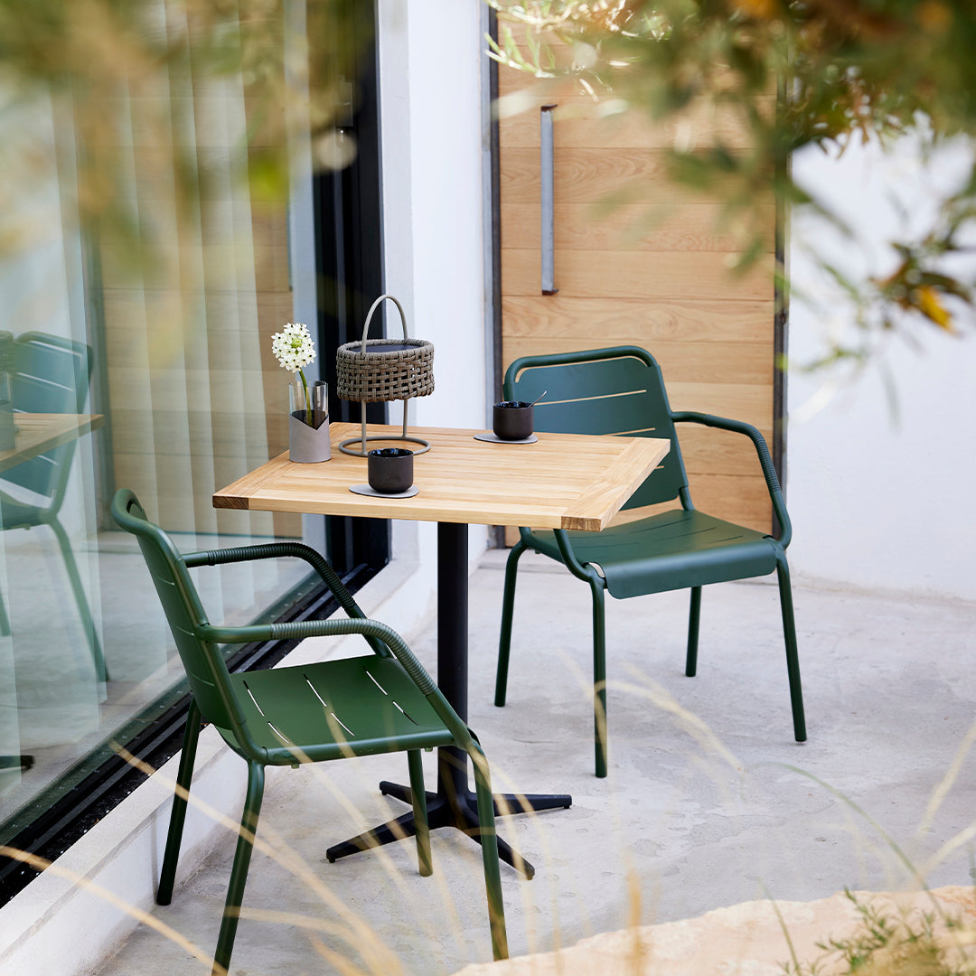 Outdoor Cafe Table Square - Durable Weatherproof Patio Dining Table for Restaurants, Gardens & Backyards - Perfect for Coffee Shops, Bistros & Outdoor Entertaining