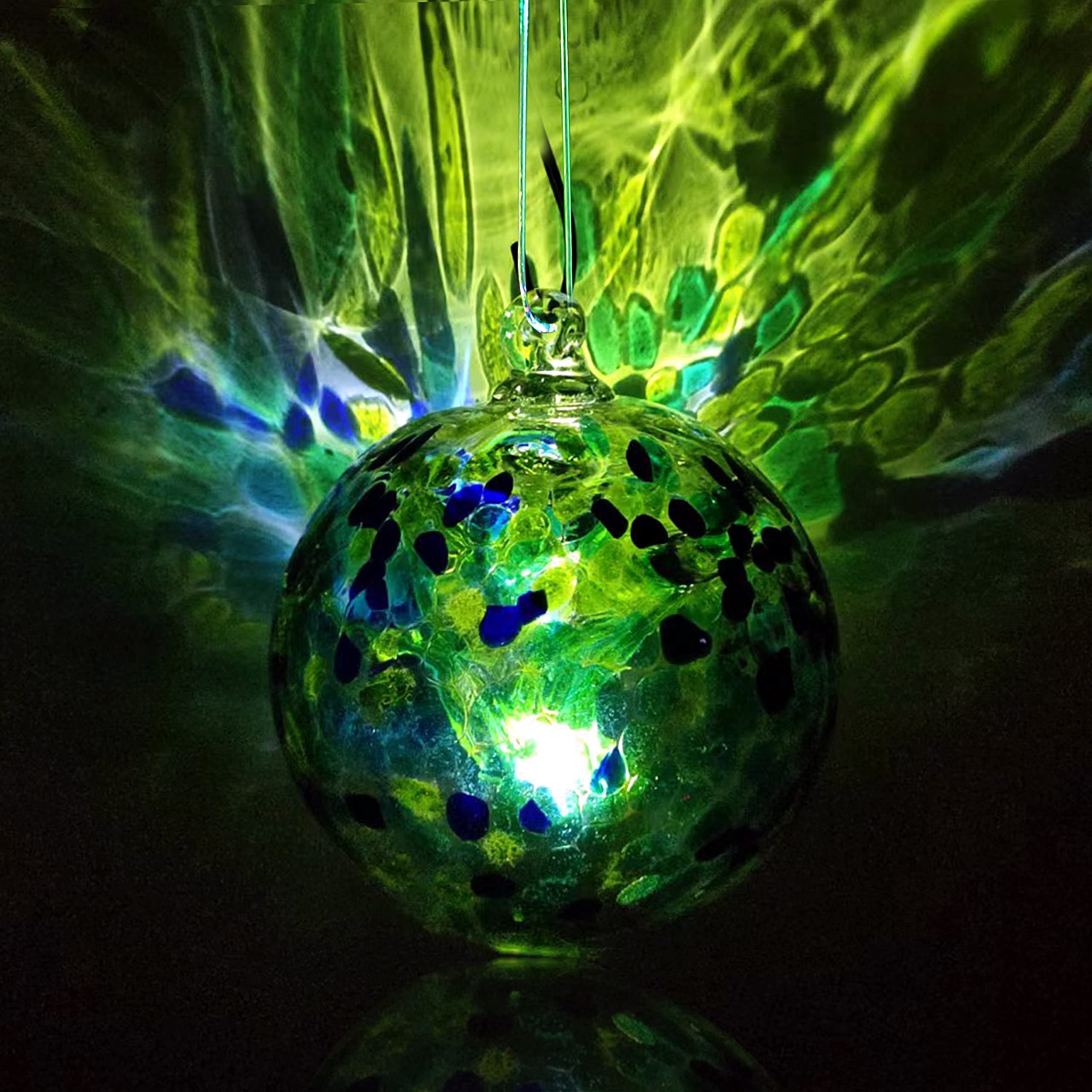 5.5-Inch Solar Powered Hanging Glass Gazing Ball - Outdoor Garden Decor in Green, Aqua & Blue - Perfect for Patio, Yard & Landscape Decoration at Night
