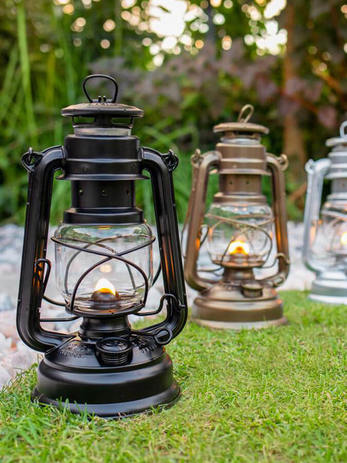 Feuerhand Baby Special 276 Hurricane Lantern - Vintage Outdoor Camping Light for Emergency, Garden, Patio & Power Outages
