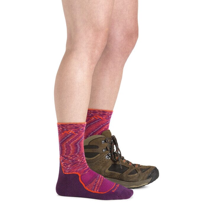 Darn Tough Light Hiker Micro Crew Lightweight Hiking Socks for Women - Moisture-Wicking & Cushioned for All-Day Comfort on Trails, Travel & Outdoor Adventures