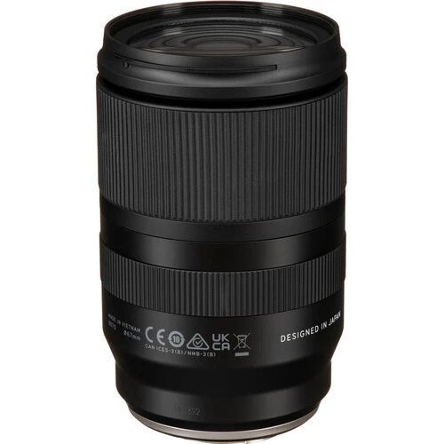 Tamron 17-70mm f/2.8 Di III-A VC RXD Lens for Sony E-Mount - Fast Aperture Zoom Lens for Portrait, Travel & Low Light Photography (Ideal for Vlogging, Street & Event Photography)