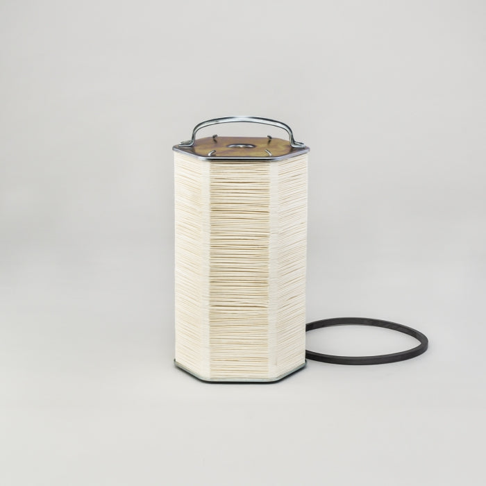 High-Quality Engine Oil Filter P550423 - Compatible with Various Car Models - Perfect for Regular Maintenance & Oil Changes