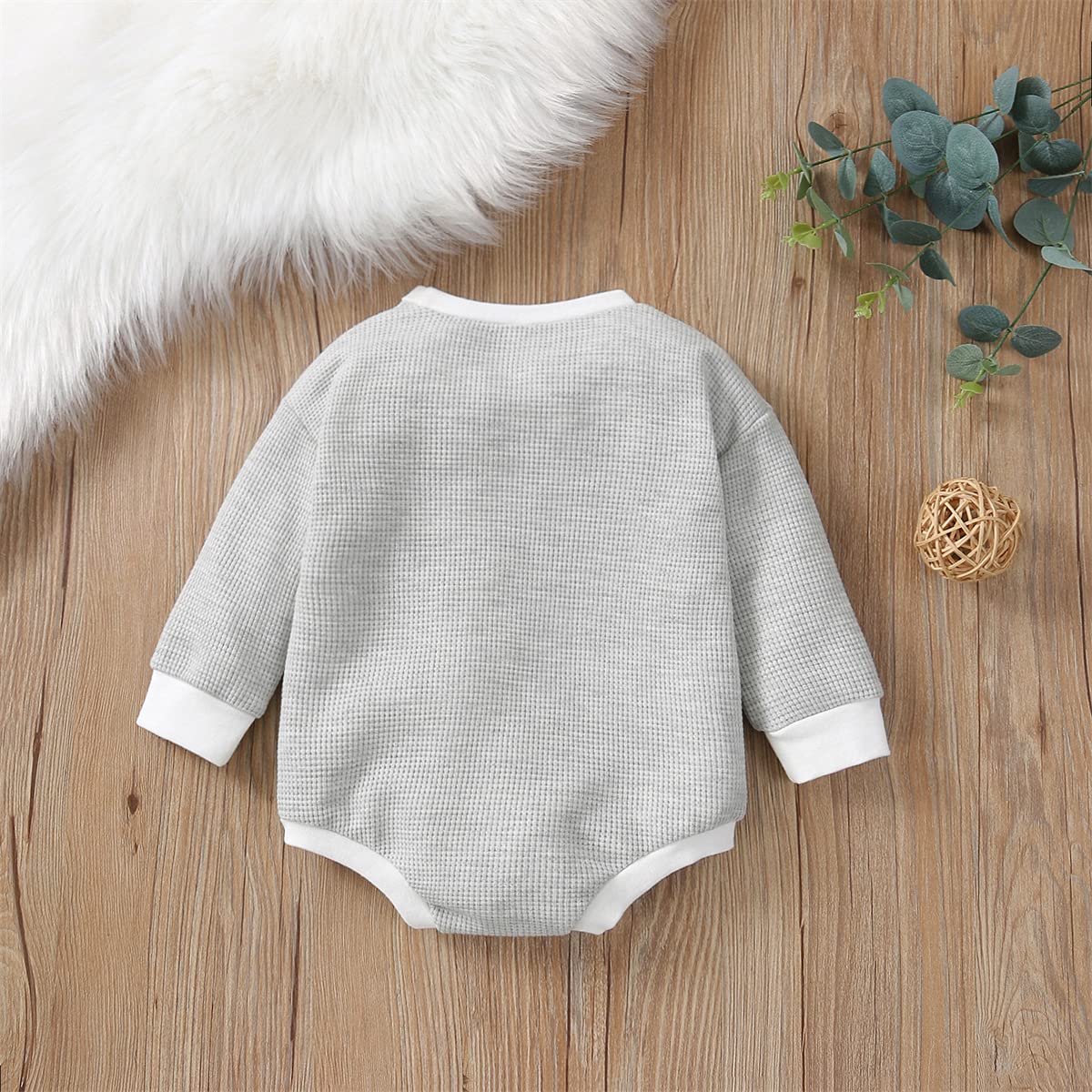 Douhoow Baby Romper - Soft Knit Waffle Long Sleeve Bodysuit for Newborn Girls & Boys | Cozy Fall & Autumn Outfit for Playdates & Family Photos