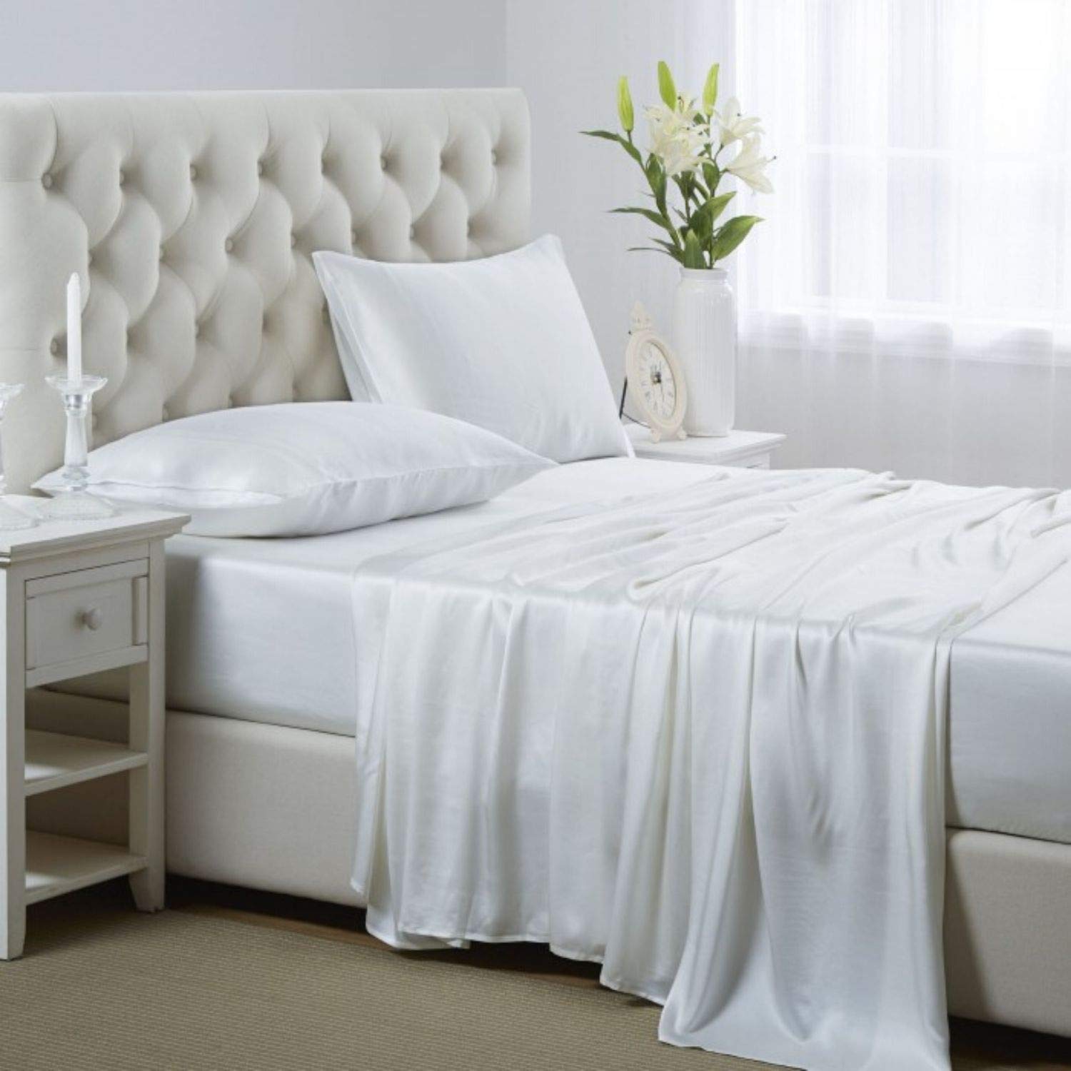 Luxury Silk Satin Sheets Set - California King Size with Deep Pockets | Cooling, Soft & Hypoallergenic Bedding | Ivory Satin Sheets for Ultimate Comfort | Perfect for Hot Sleepers & Allergy Sufferers | Ideal for Master Bedrooms & Luxury Hotels