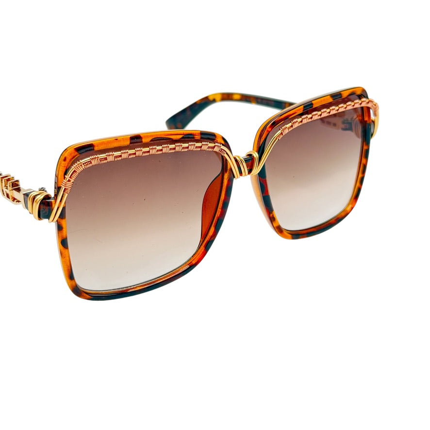 Premium Tortoise Shell Bold Pattern Sunglasses - UV Protection & Polarized Lenses for Men & Women - Perfect for Driving, Beach, and Outdoor Activities