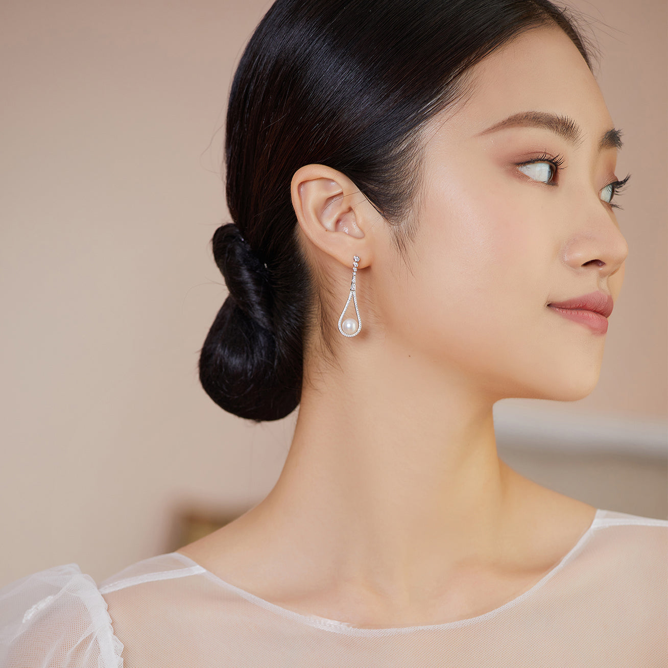 18K Solid Gold Freshwater Pearl Earrings for Women - Classic Stud Earrings with Real Pearls - Perfect Gift for Birthday, Anniversary & Valentine's Day - Elegant Jewelry for Weddings, Parties & Special Occasions