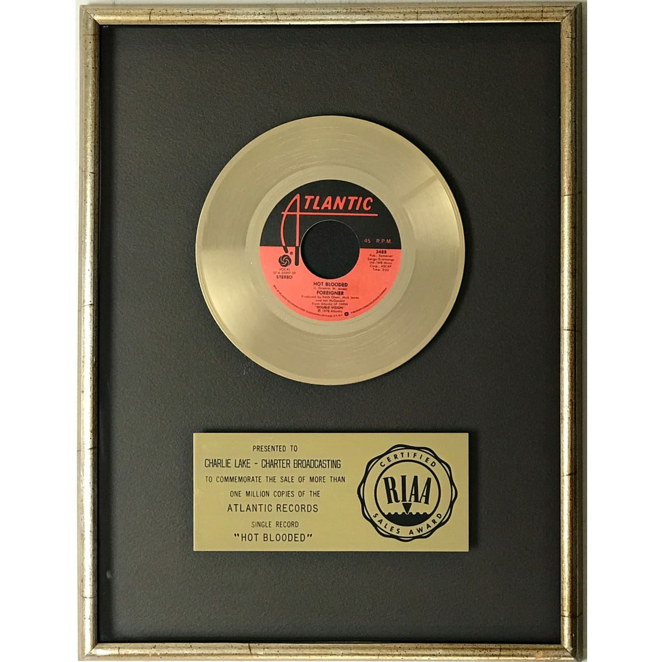 RIAA Gold Single Award - Certified Music Achievement for Collectors & Fans | Perfect for Display in Home, Office, or Music Studio