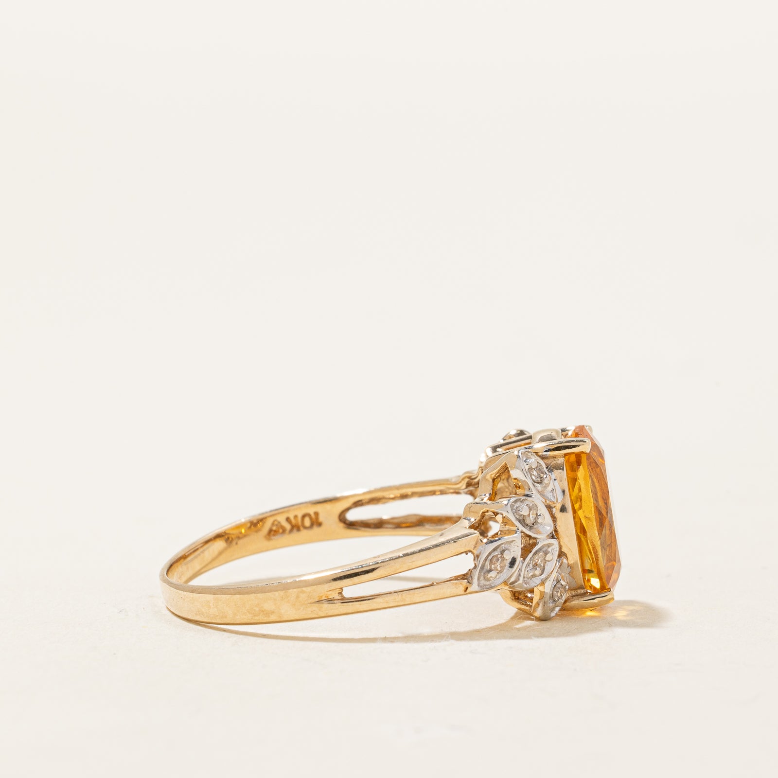 Exquisite 2.14ct Mandarin Citrine & 0.07ct Diamond Ring - Size 8.75 | Elegant Birthstone Jewelry for Women | Perfect for Anniversary Gifts, Birthday Presents & Special Occasions