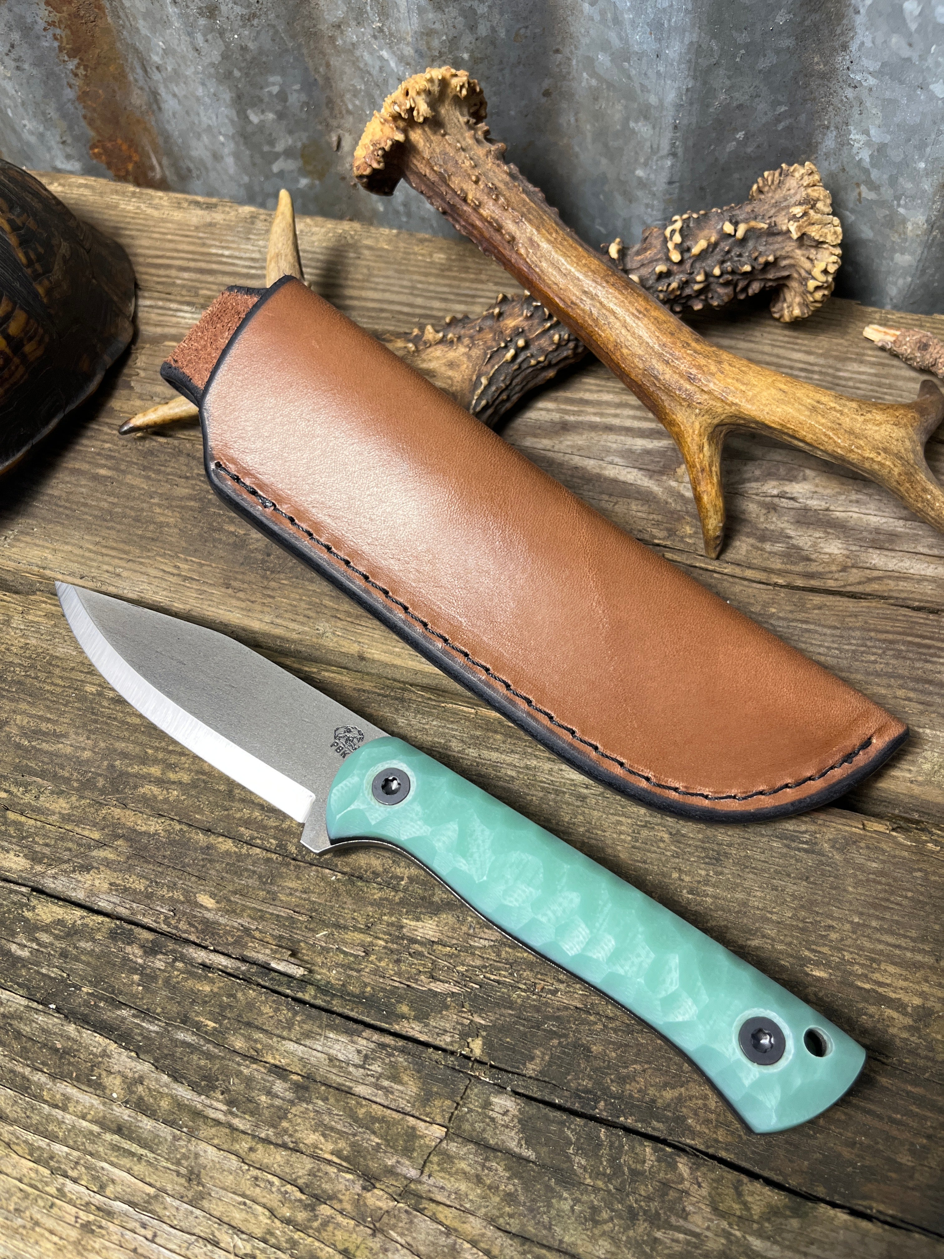 Hunters EDC (475) - Premium Everyday Carry Gear for Outdoor Enthusiasts - Perfect for Hunting, Camping & Survival Adventures