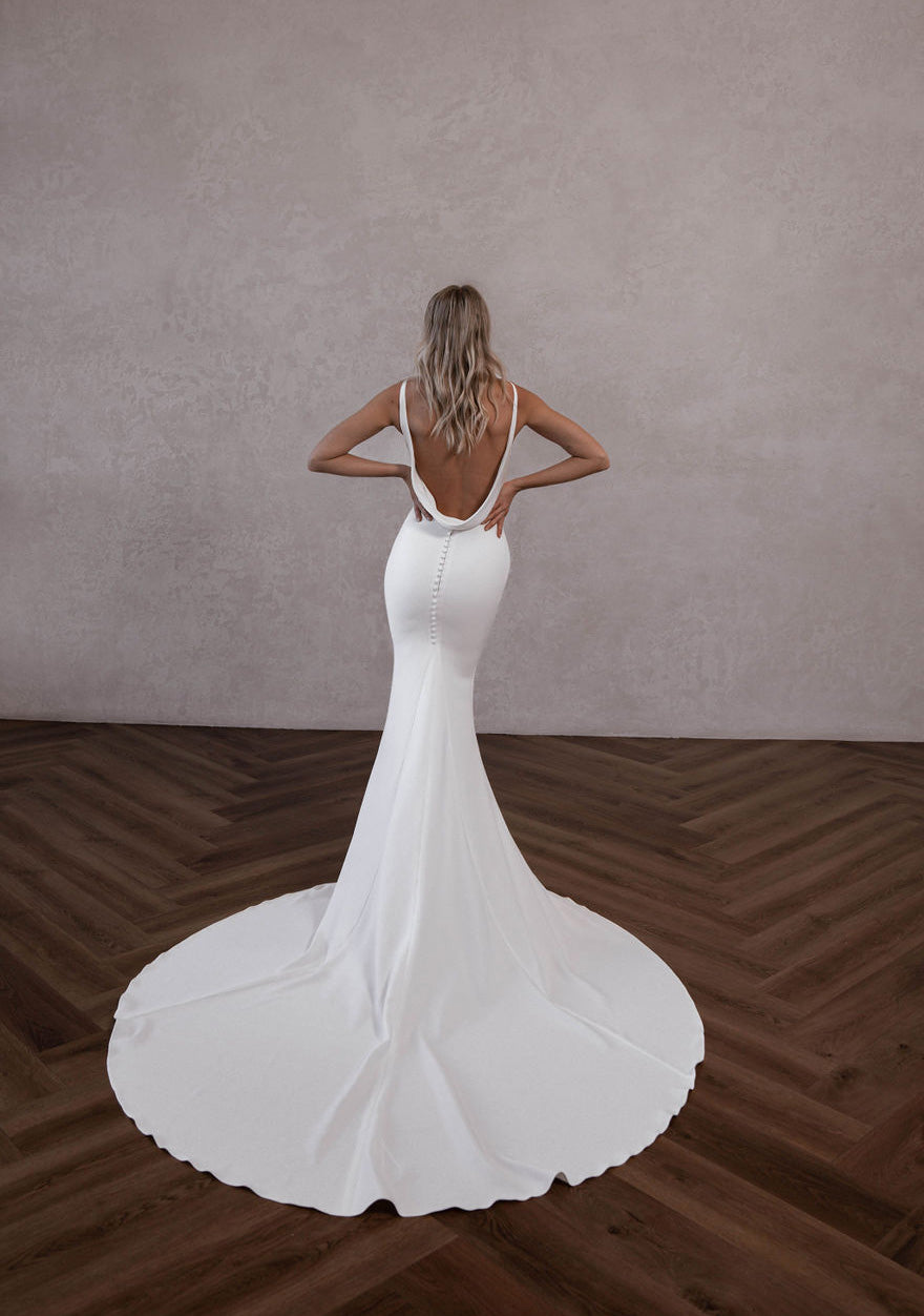 AUSTIN Ready-to-Wear Fashion Collection | Trendy Outfits for Women | Perfect for Work, Date Night & Casual Outings
