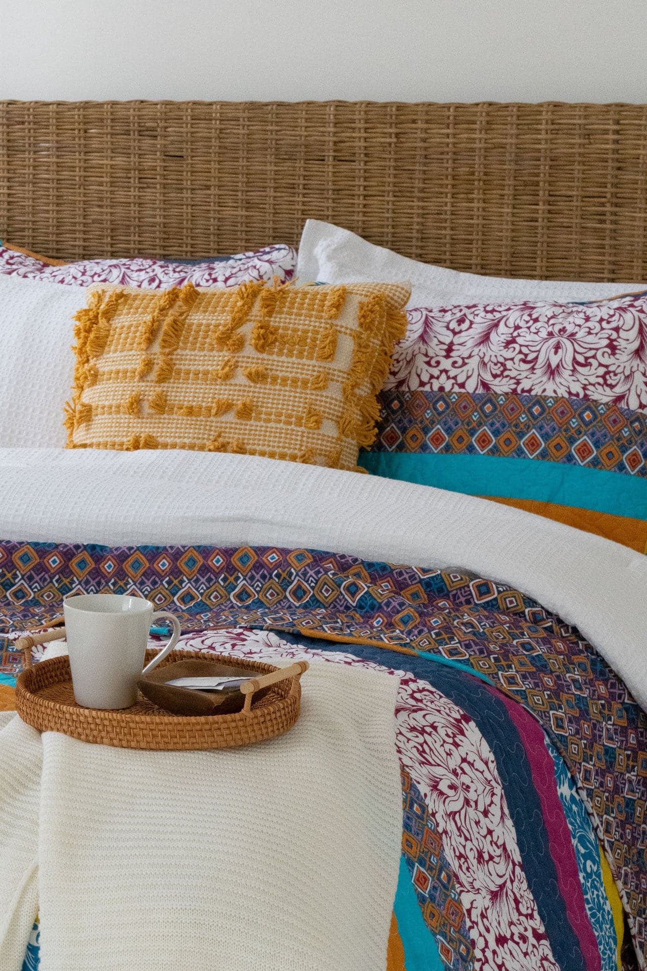 Boho Stripe 3-Piece Quilt Set - Queen Size, Soft Cotton Bedding for Bohemian Style Bedroom Decor | Perfect for Guest Rooms, Master Bedrooms & Cozy Home Styling