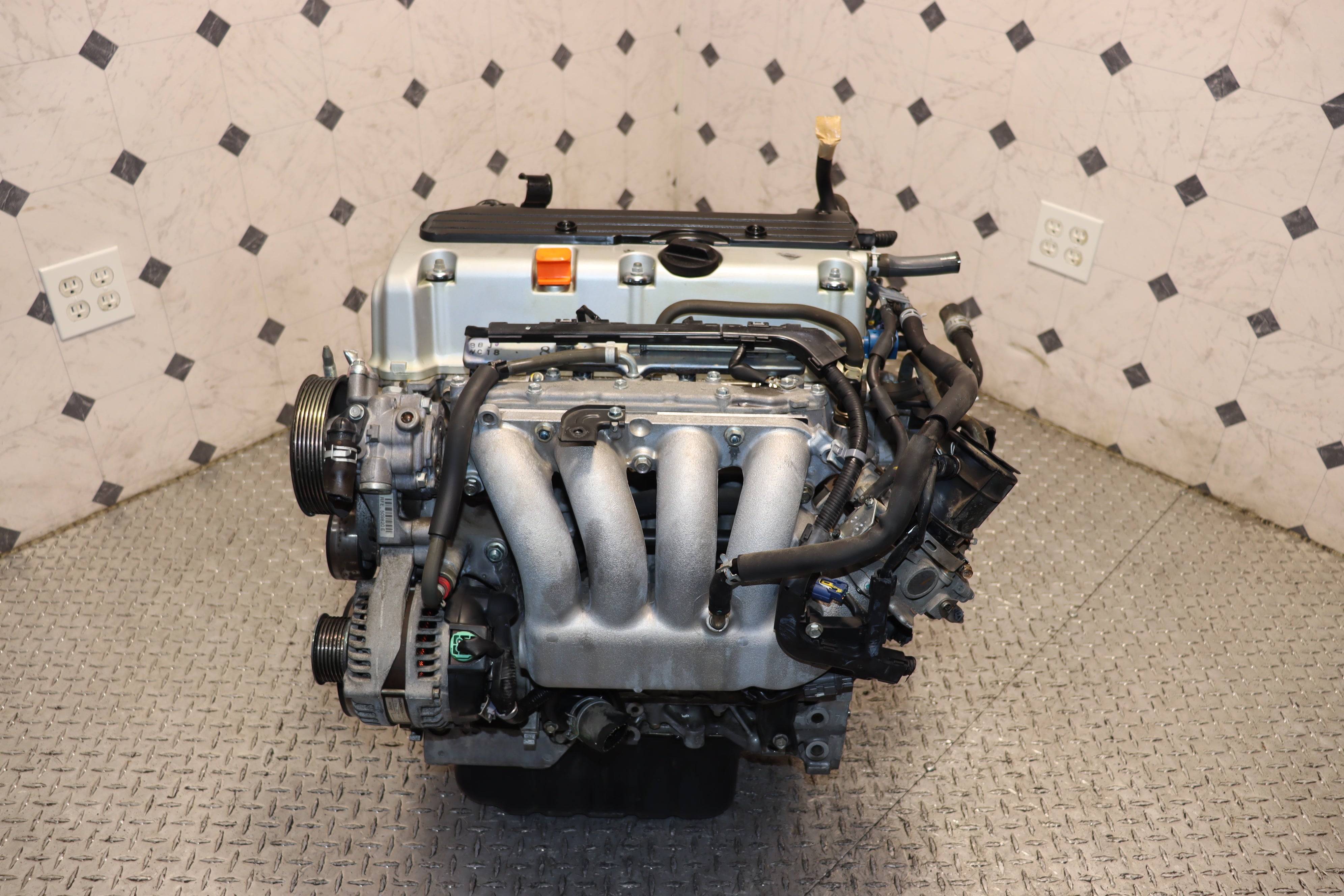 JDM K24A2 Honda Motor K24A RBB High Compression 2.4L Engine for 2004-2008 Acura TSX - Perfect for Performance Upgrades & Engine Swaps