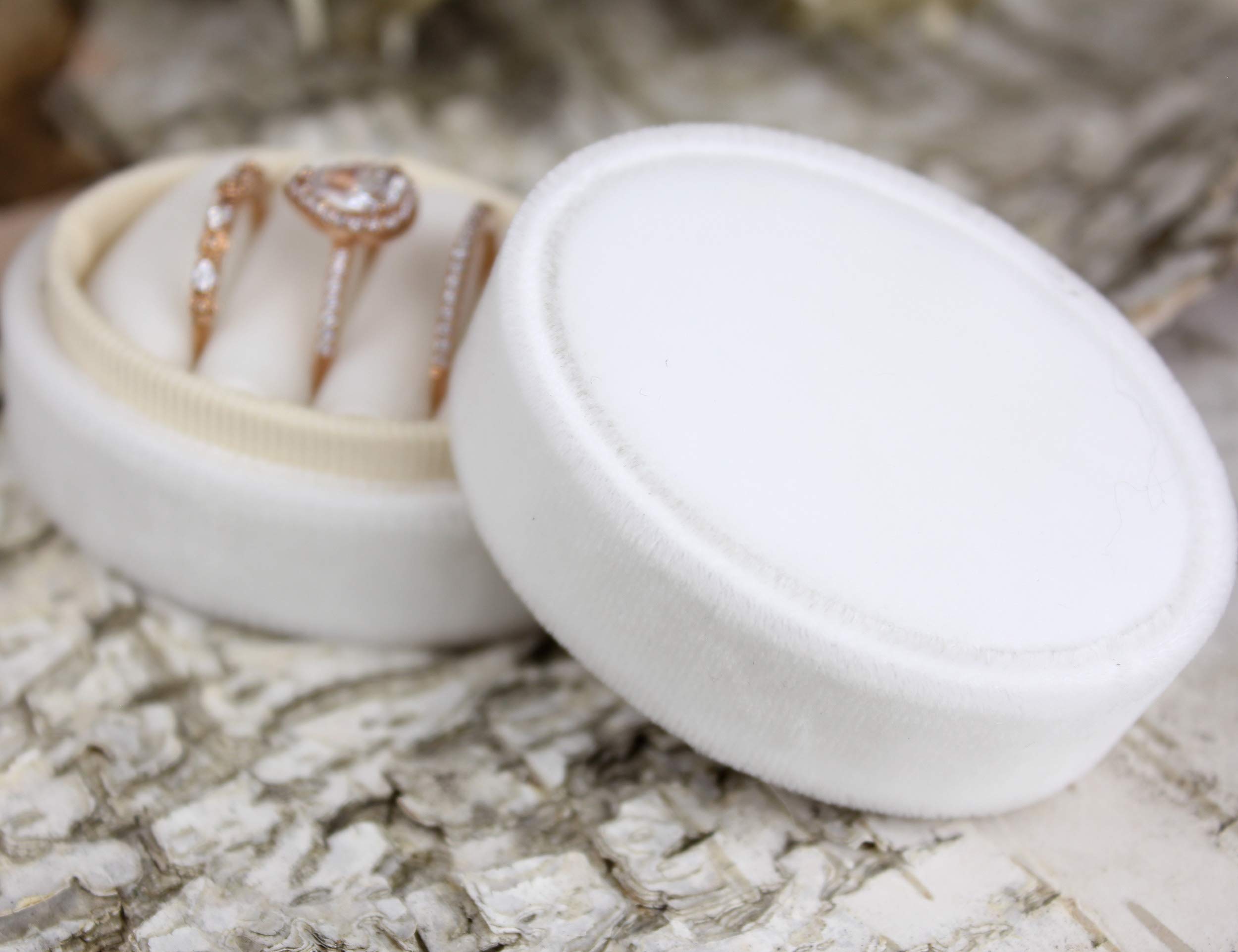Elegant Three Ring Oval Ring Box - Stackable Jewelry Organizer for Engagement, Wedding, and Anniversary Rings - Perfect for Proposals, Gift Giving, and Ring Storage