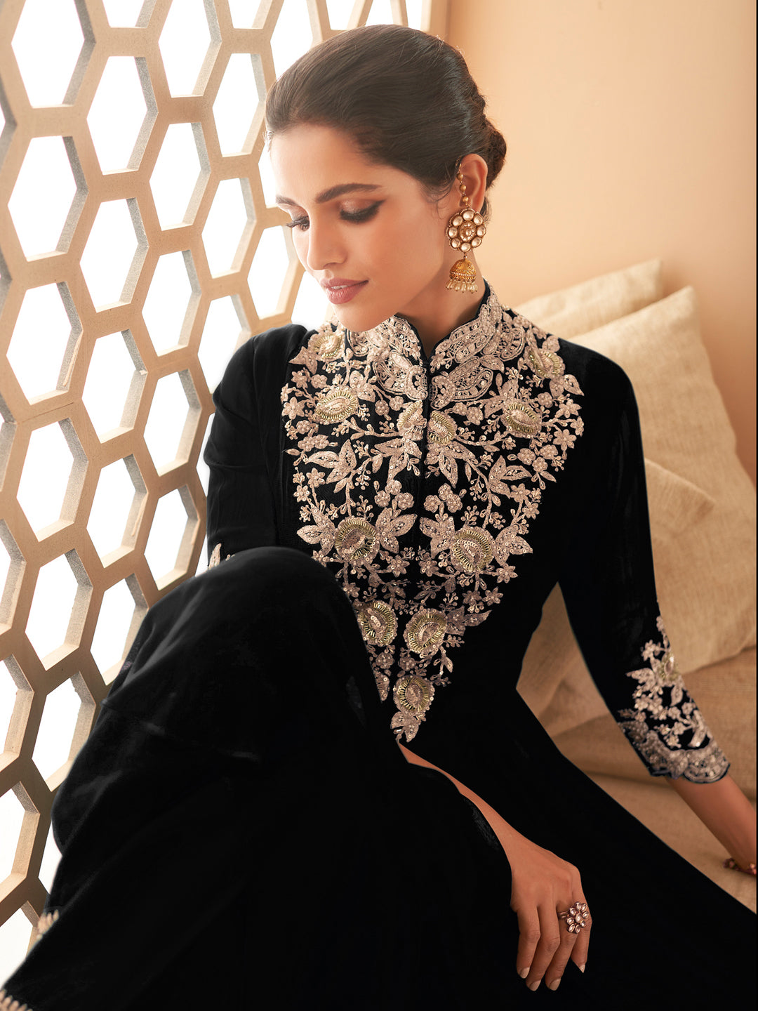 Elegant Black Pakistani Anarkali Dress with Embroidery & Sequins - Perfect for Weddings, Parties & Special Occasions