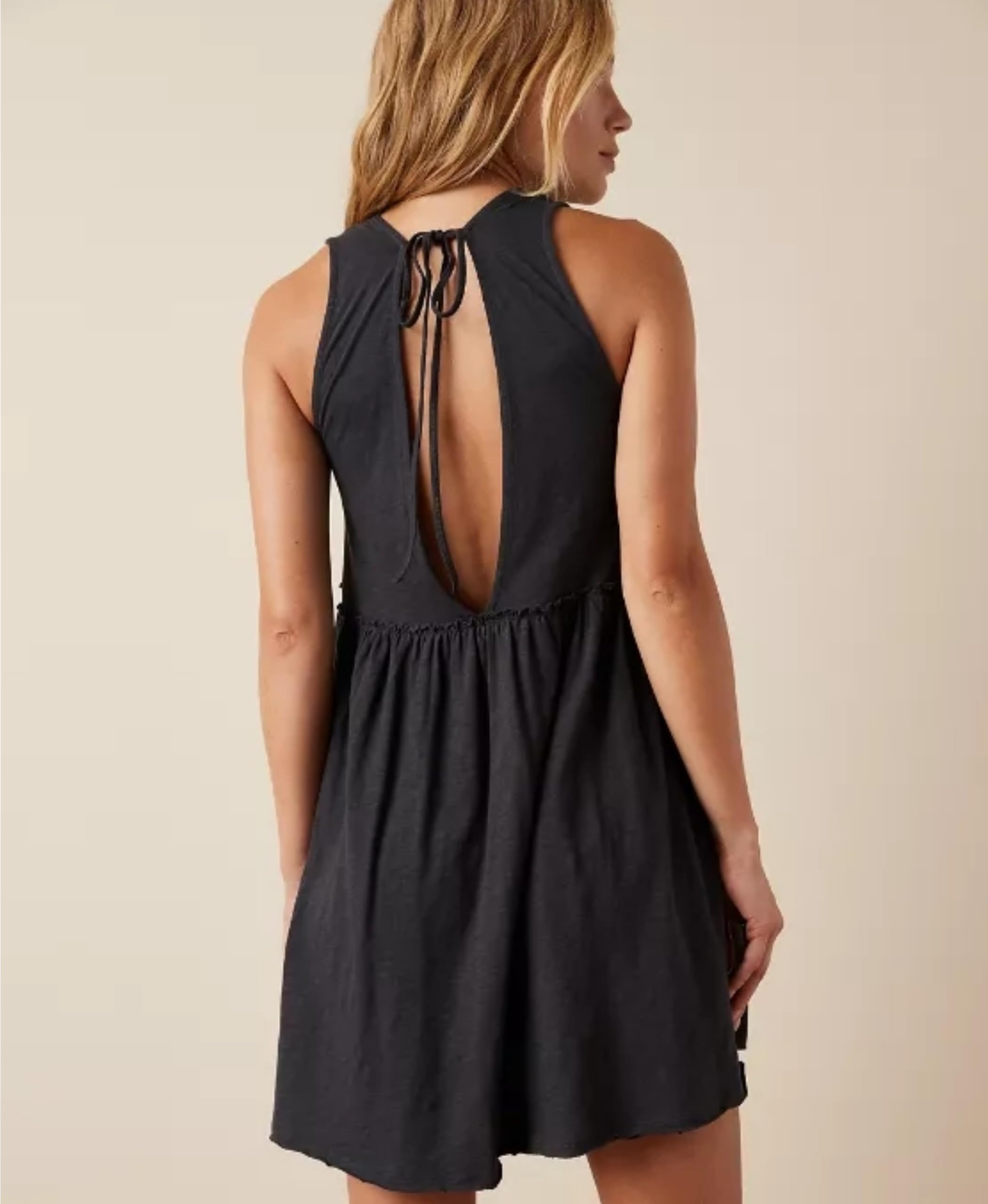 Women's Casual Sleeveless Mini Dress - Loose Fit V Neck Backless Pleated Short Tank Sundress with Pockets (Black, XL) | Perfect for Summer Outings, Beach Vacations & Casual Wear