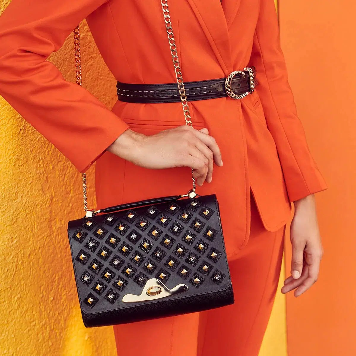 Cuadra Black Casual Western Leather Belt for Women - Stylish & Durable Cowhide Belt for Jeans, Dresses & Everyday Outfits