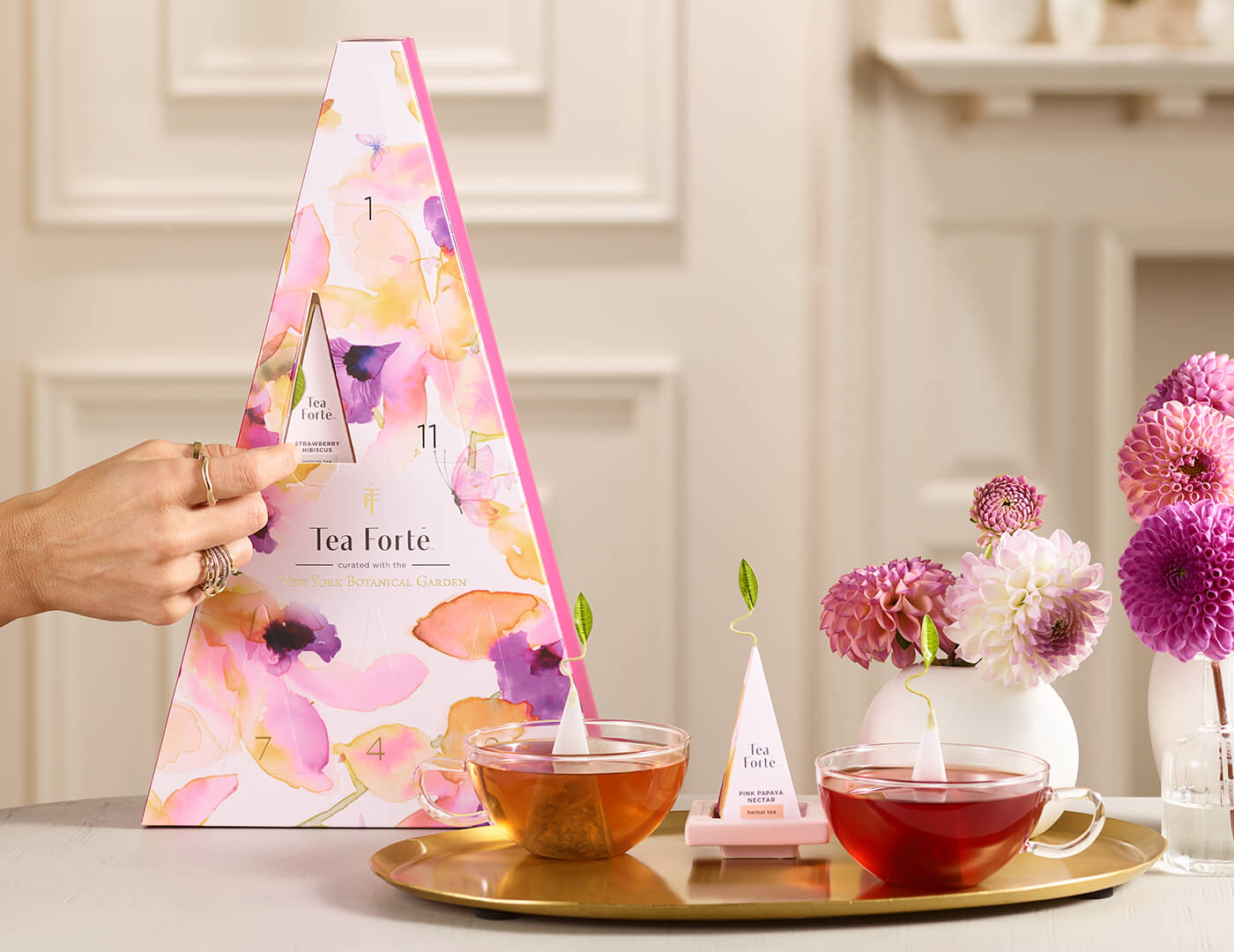 12 Days of Blissful Teas Advent Calendar - Mariposa Herbal Tea Gift Set for Christmas Countdown, Holiday Relaxation & Cozy Winter Nights