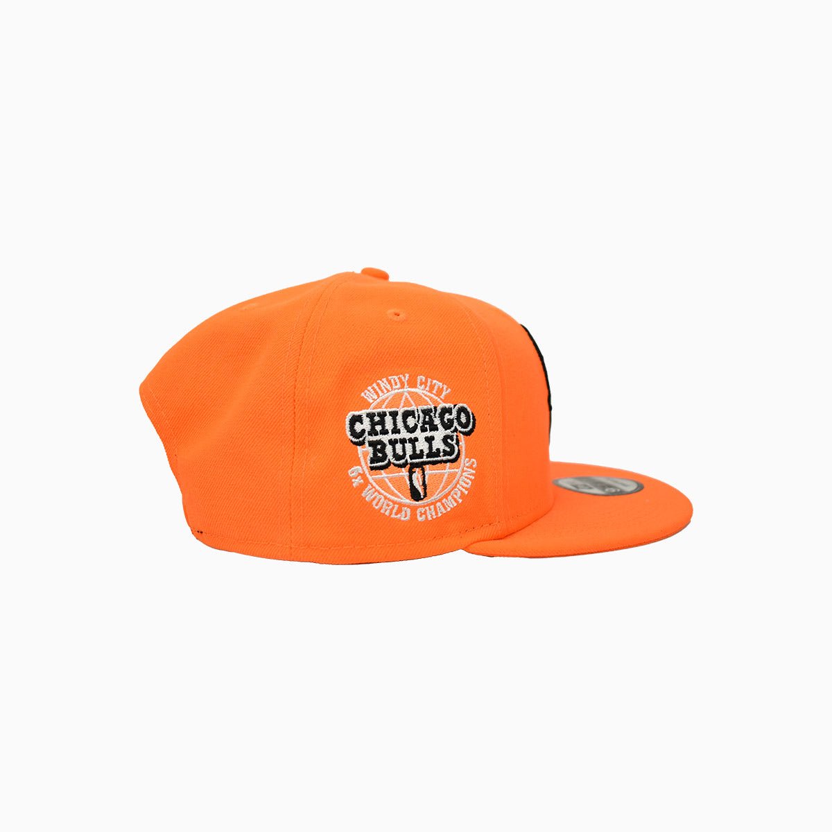 Chicago Bulls 6X World Champions NBA 9Fifty Snapback Hat - Official NBA Licensed Cap for Basketball Fans & Streetwear Style