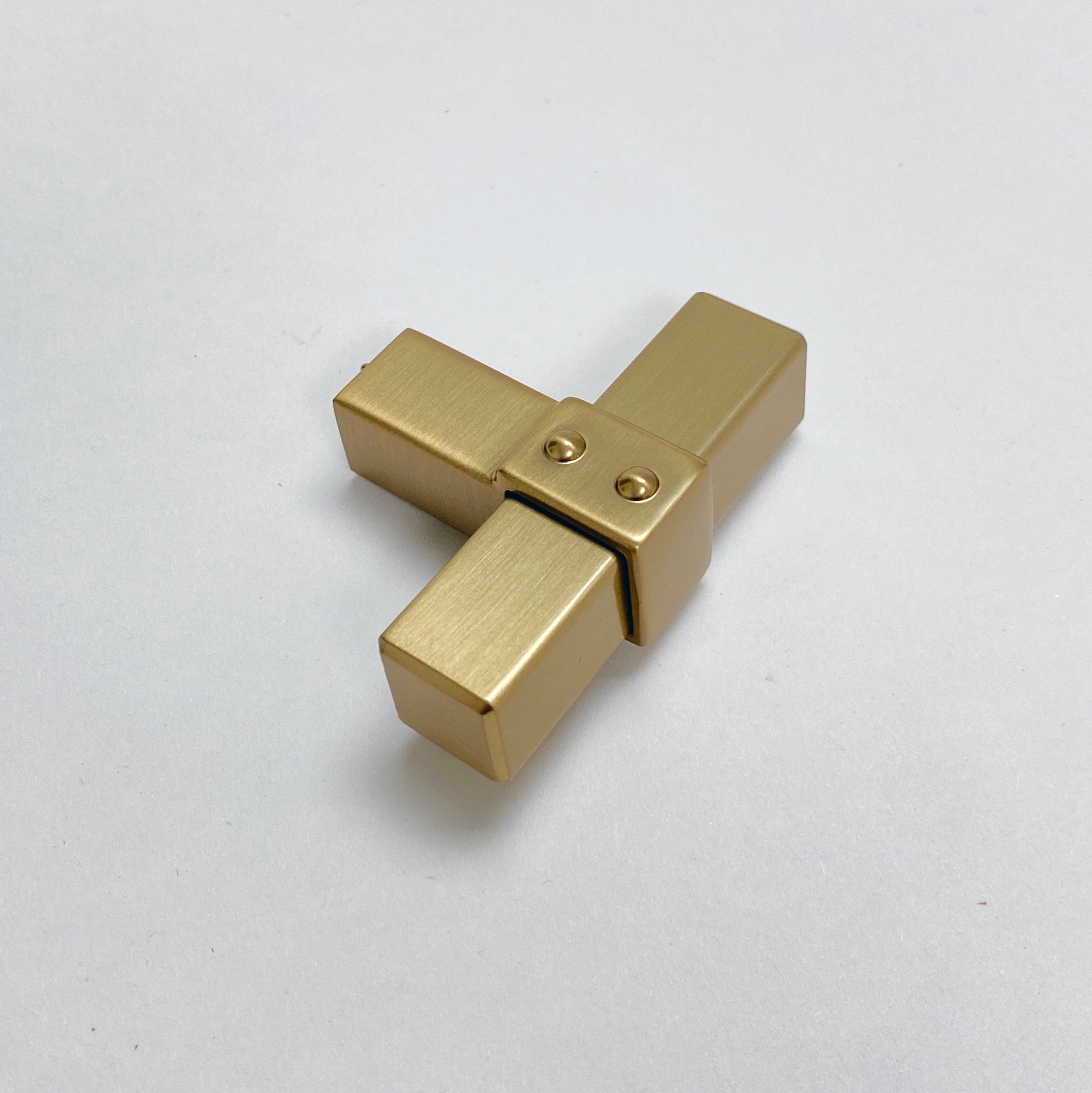 Champagne Bronze Rio T Bar Cabinet Knobs and Drawer Pulls - Elegant Hardware for Kitchen Cabinets, Bathroom Vanities & Furniture Upgrades