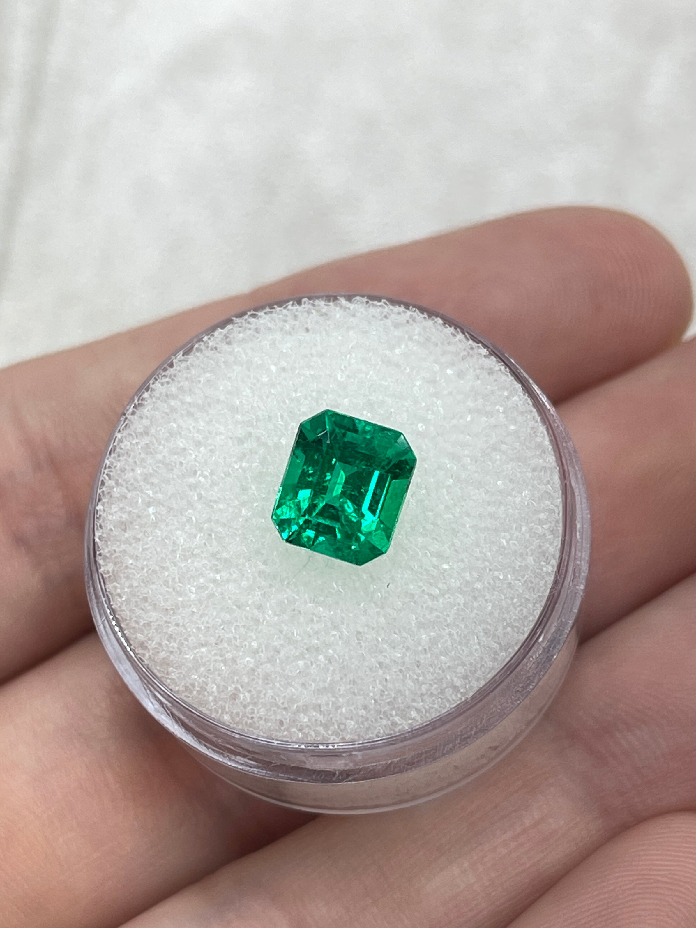 1.82 Carat 8x7mm Vivid Yellowish Green Colombian Emerald - Loose Gemstone for Jewelry Making, Engagement Rings & Collector's Items