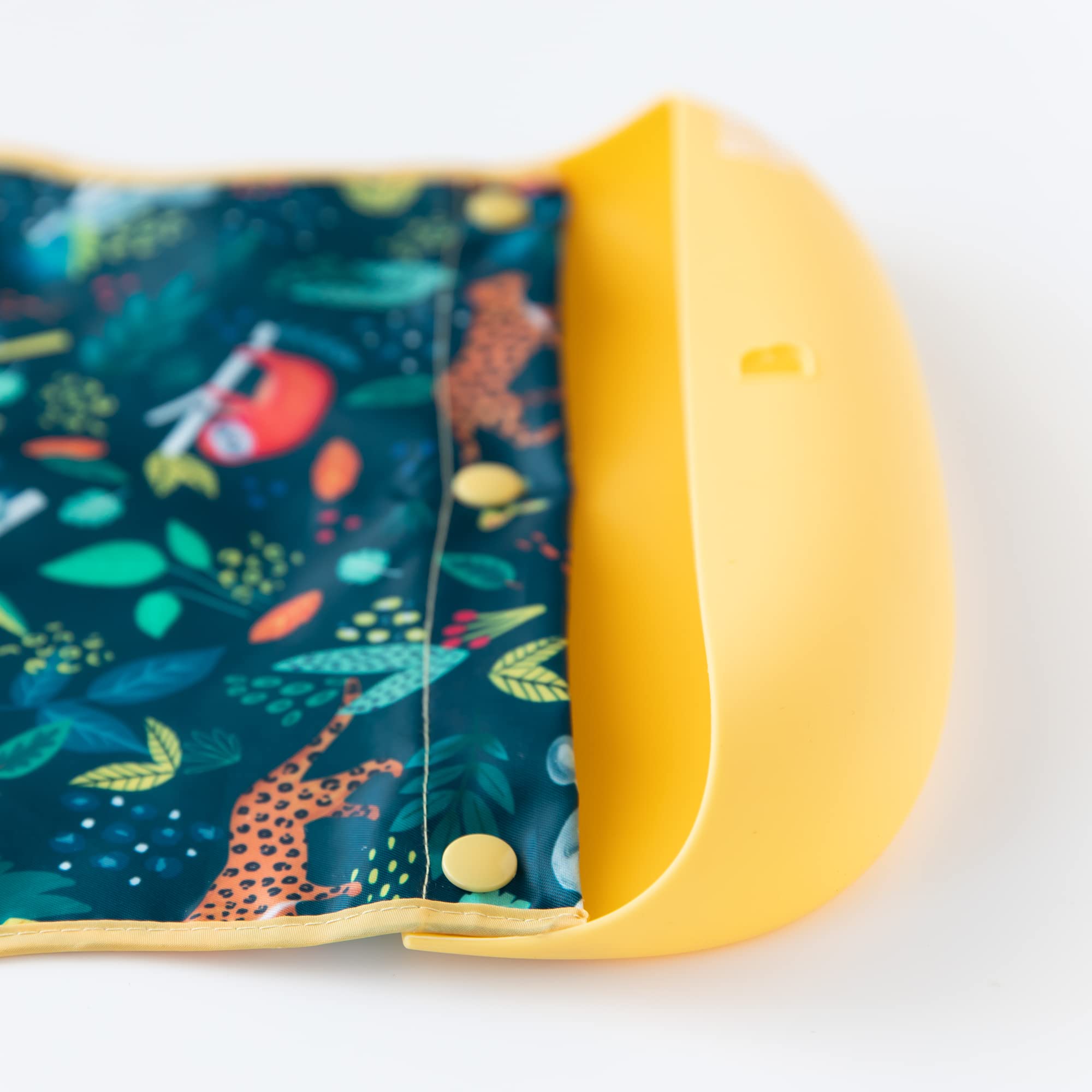 Bumkins Silicone Baby Bibs for Girls & Boys 6-24 Months - Waterproof Feeding Bib with Attachable Pocket & Long Sleeves - Essential for Mess-Free Mealtime, Travel & Daycare Use - Jungle Print Design