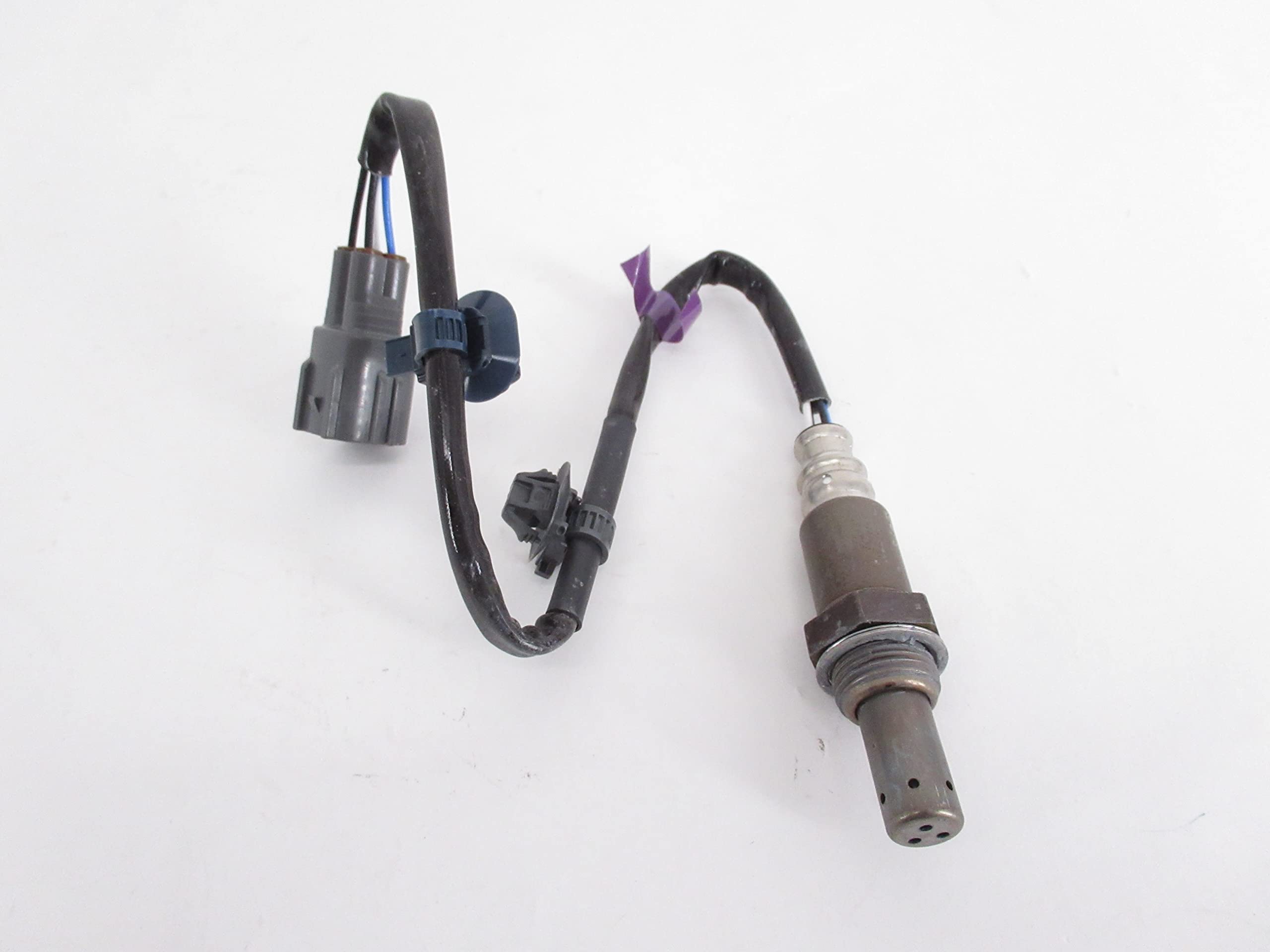 TOYOTA 89465-0C190 Oxygen Sensor Replacement - Compatible with Various TOYOTA Models - Improves Engine Performance & Fuel Efficiency - Perfect for City Driving & Highway Commutes