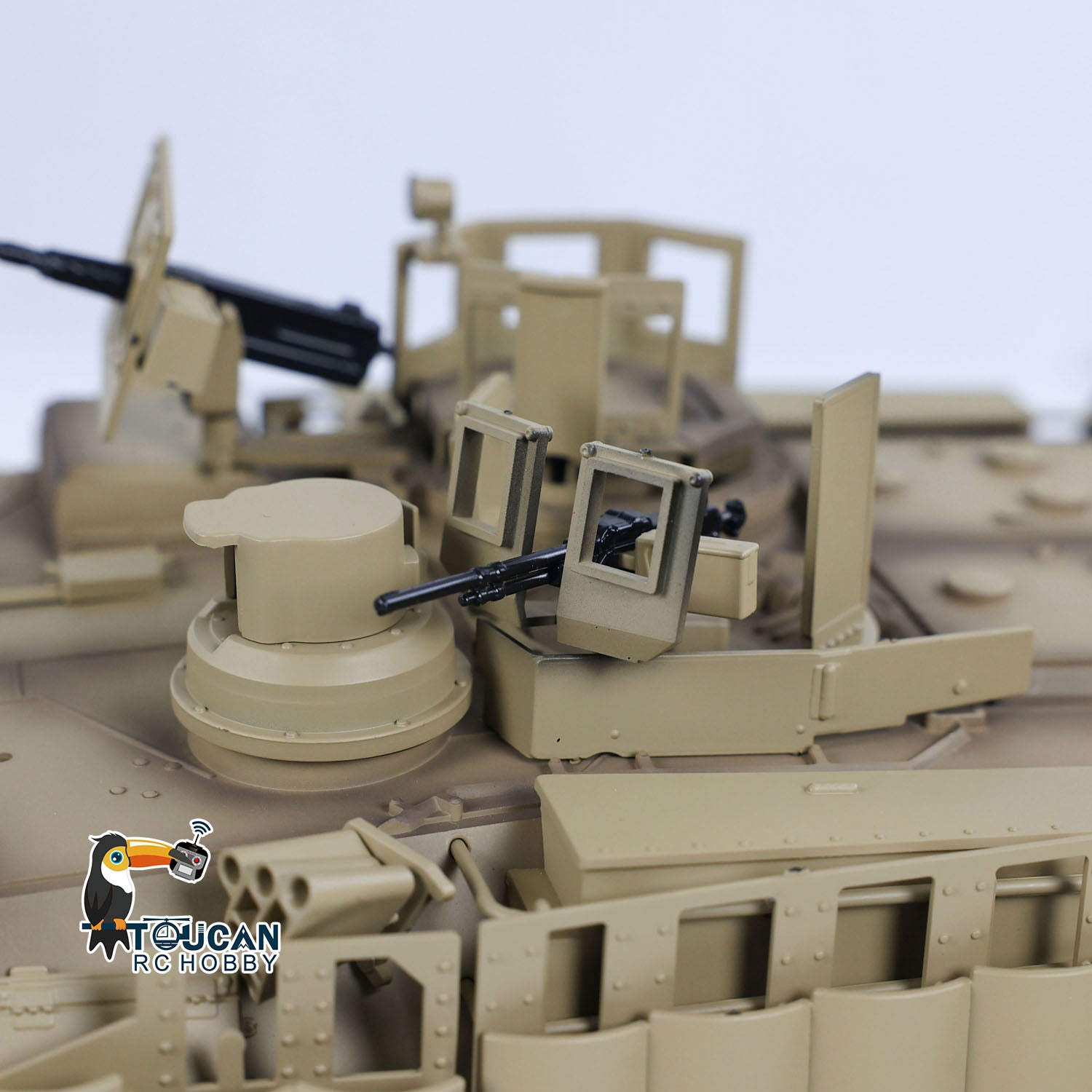 1/16 Scale Abrams M1A2 SEP TUSK II RC Battle Tank with Infrared System - Electric Remote Controlled Military Tank Model with 320 BB Unit & Barrel Recoil System - Perfect for War Simulation, Collectors & Outdoor Battle Games