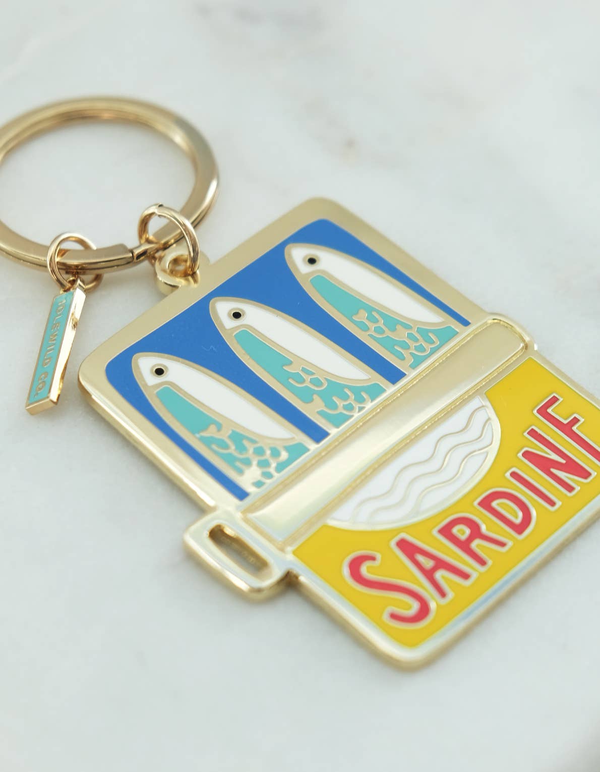 Premium Tinned Fish Enamel Keychain - Vintage Style Cute Fish Keyring - Perfect for Backpacks, Gifts & Fishing Enthusiasts